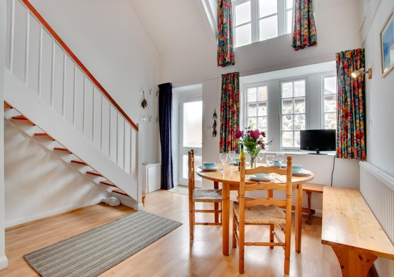 2 Bed in St Ives oc-redc2 view 5