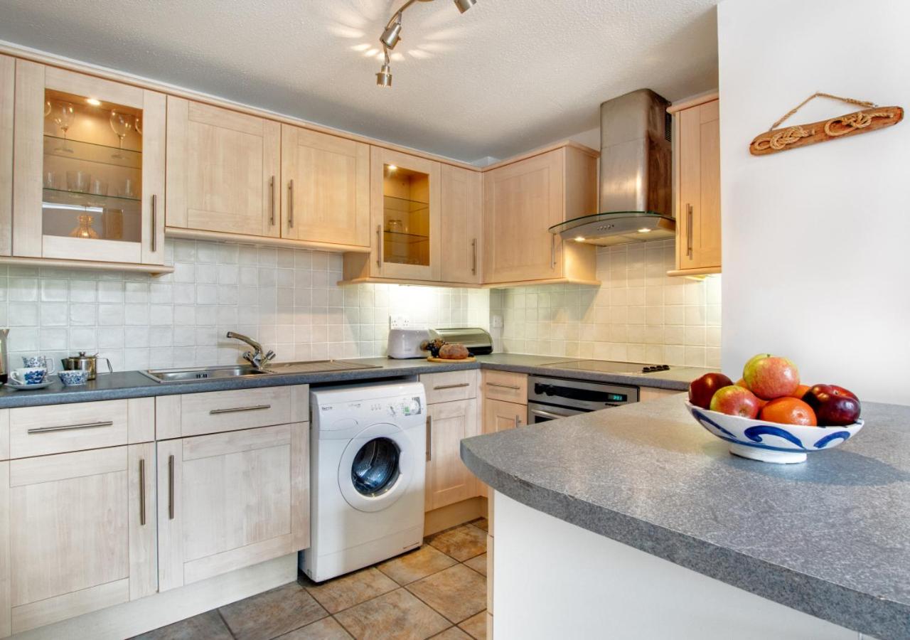 2 Bed in St Ives oc-redc2 view 4
