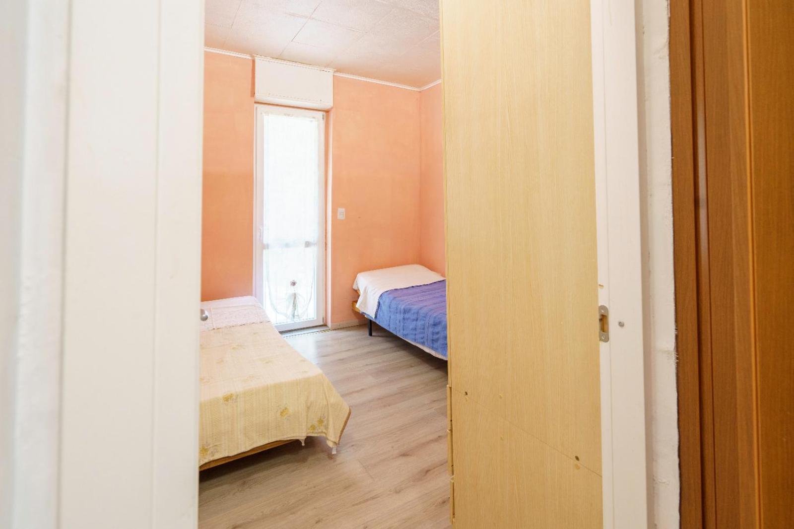 The Orange Housing in Como