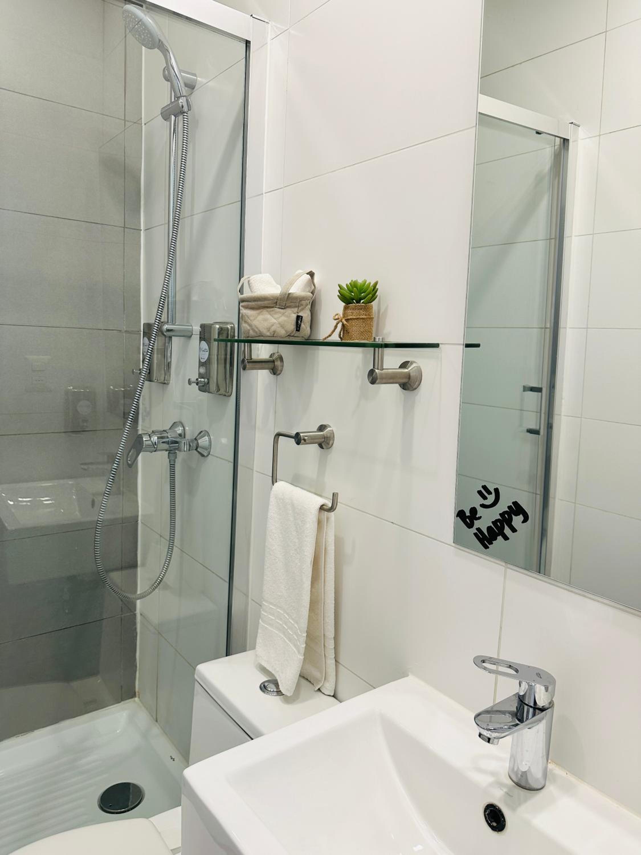 MAKTVB BRASIL GuestHouse Hostel Boutique en Barrio Brasil