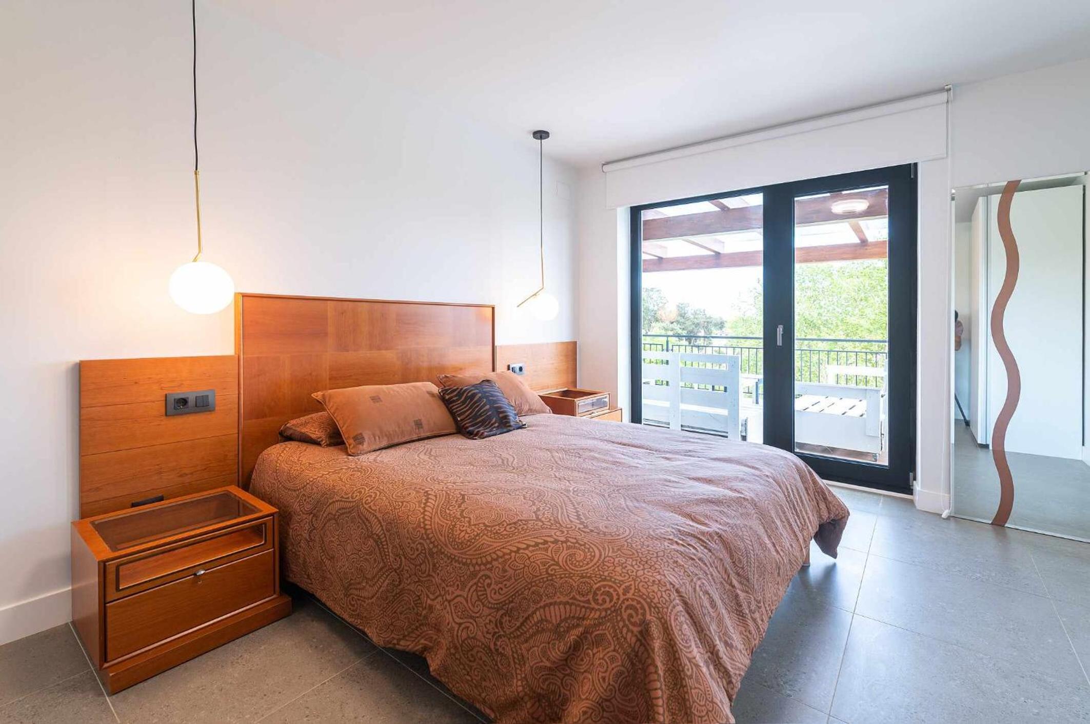 Villa Llanes Jardín y Piscina Privada – La Raizona