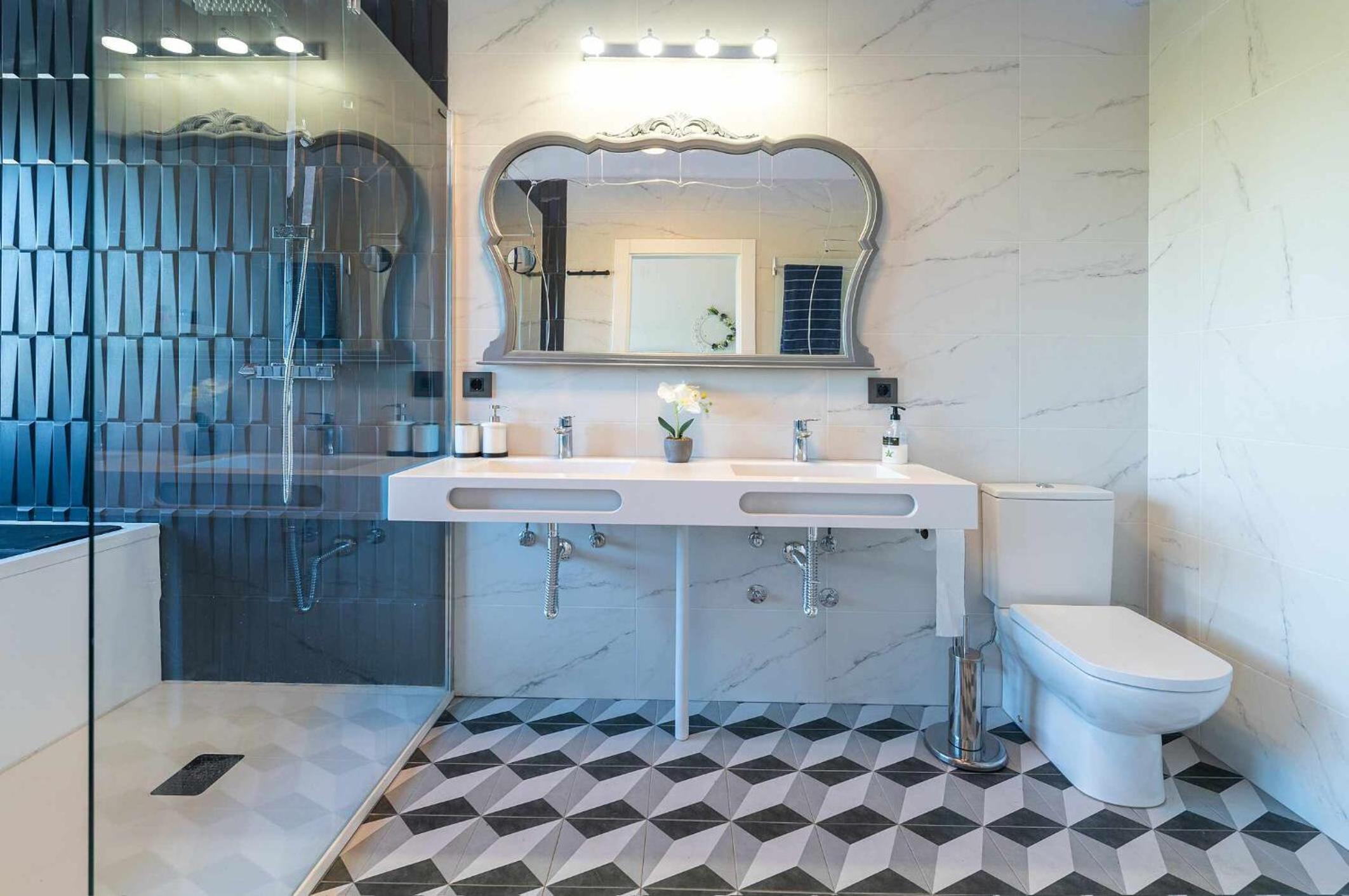 Villa Llanes Jardín y Piscina Privada – La Raizona