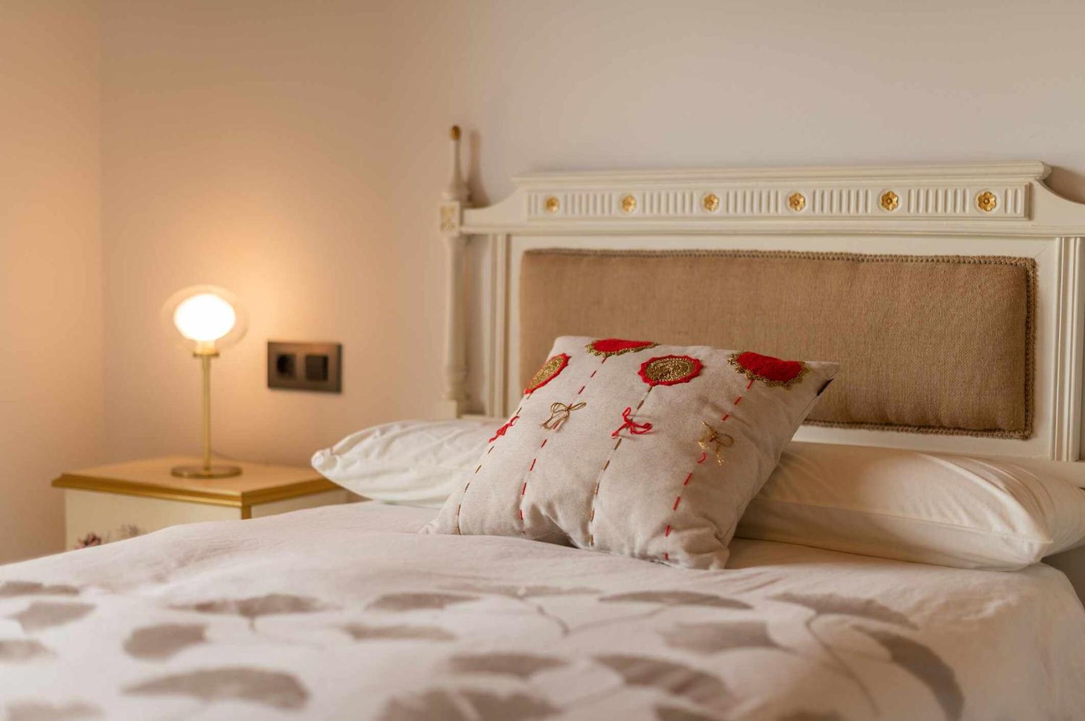 Villa Llanes Jardín y Piscina Privada – La Raizona