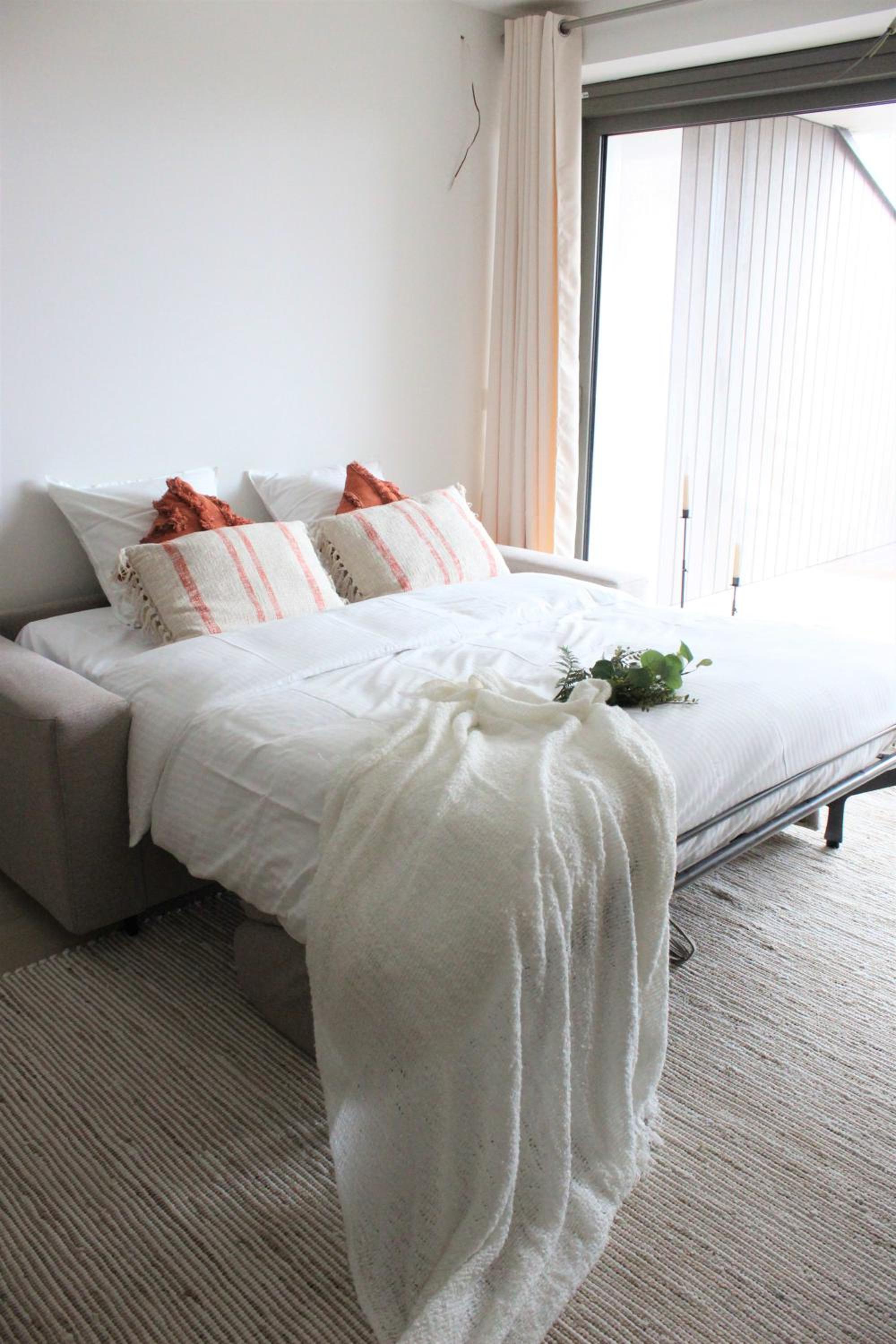 Crystal Residences - Luxurious Seaside Apartments
