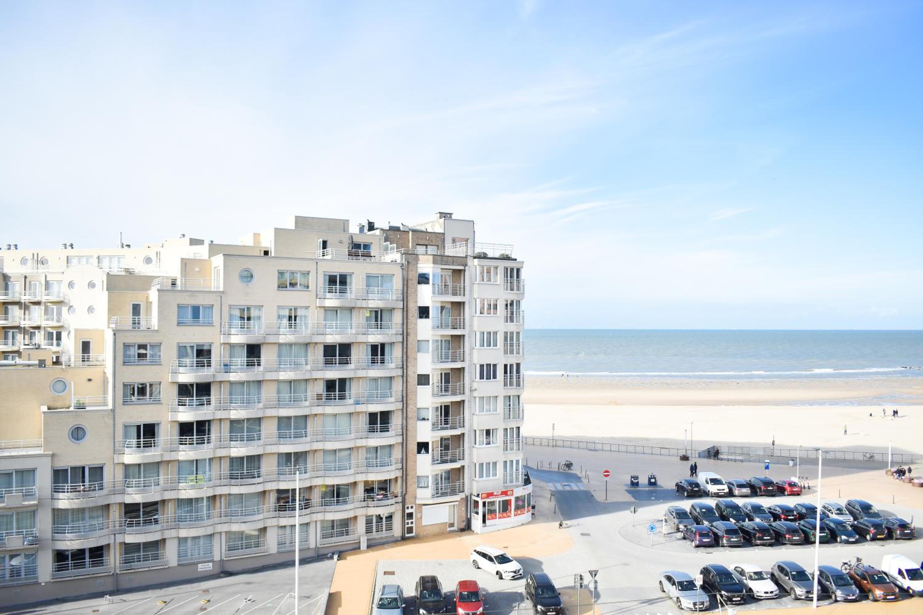 Crystal Residences - Luxurious Seaside Apartments