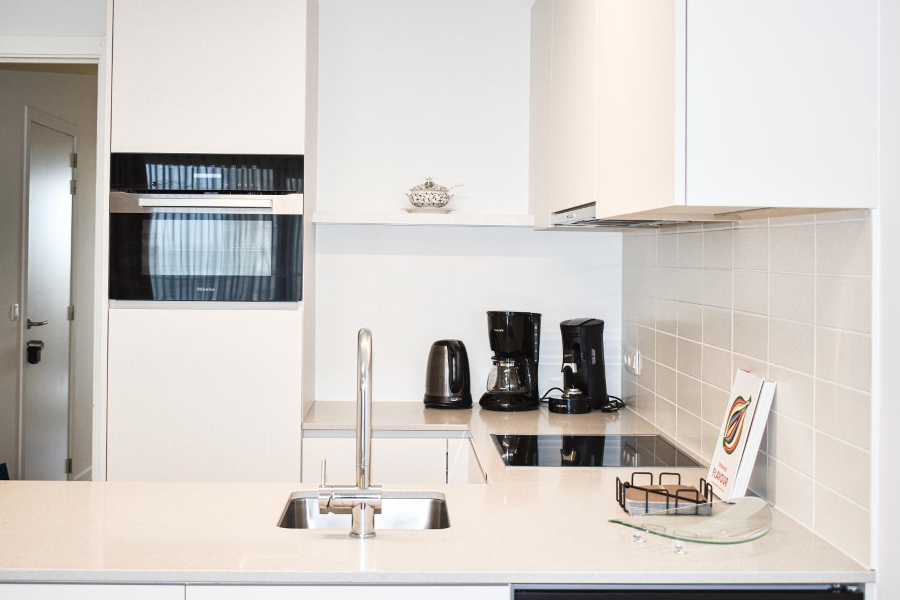 Crystal Residences - Luxurious Seaside Apartments