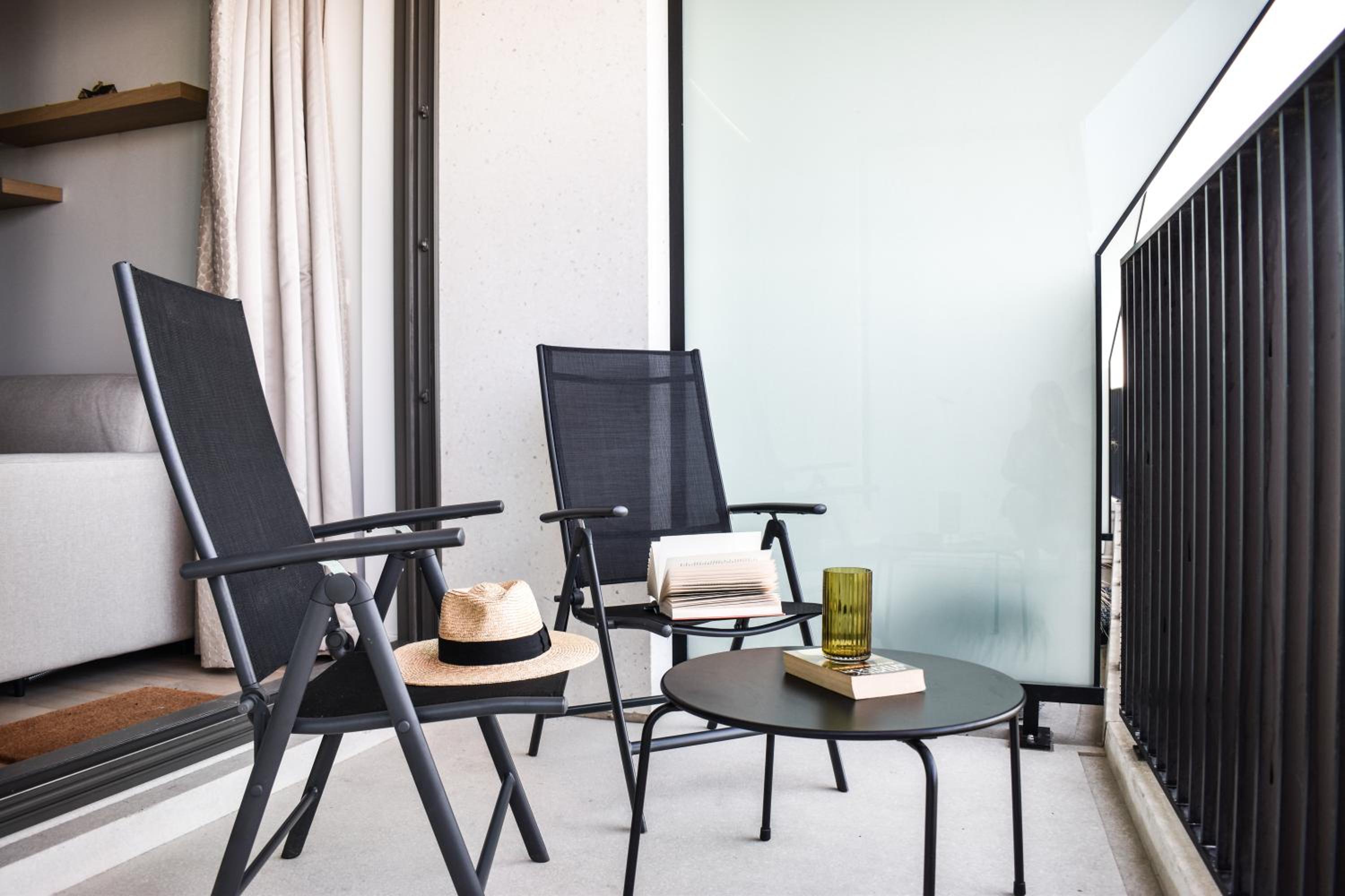 Crystal Residences - Luxurious Seaside Apartments