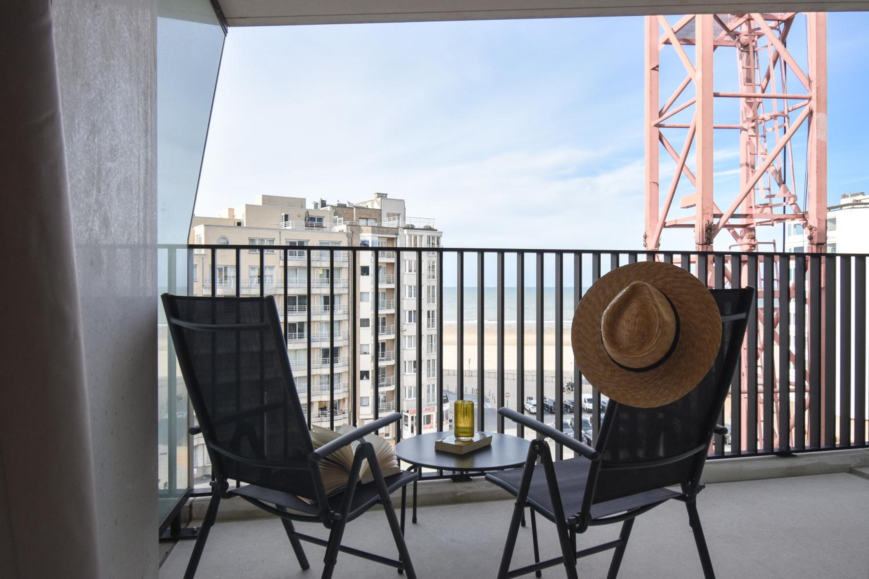 Crystal Residences - Luxurious Seaside Apartments