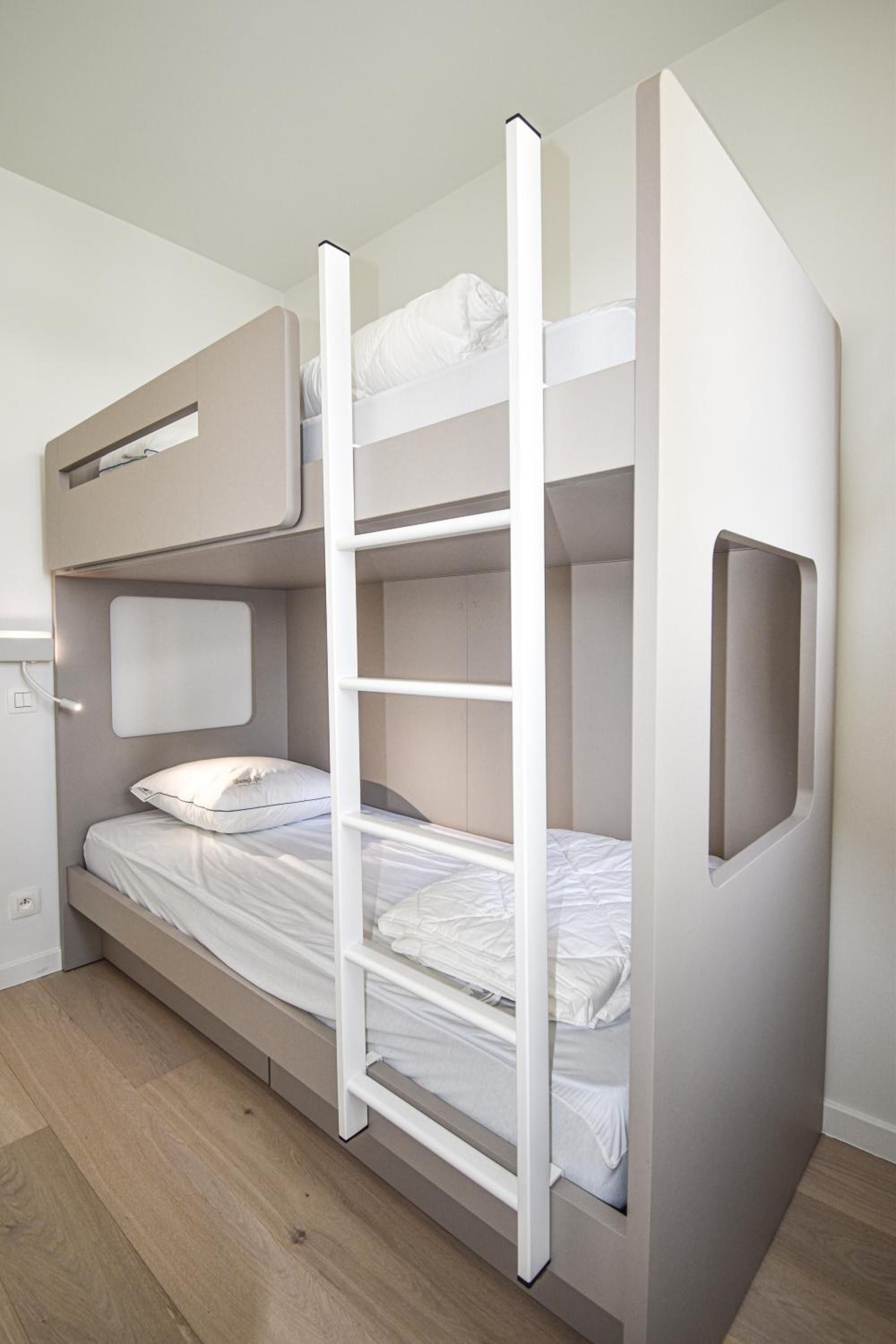 Crystal Residences - Luxurious Seaside Apartments