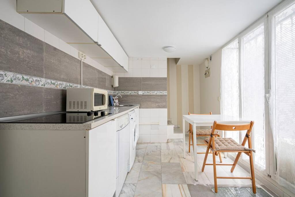 ARRIAGA ALTO- Coqueto duplex. Parking gratuito