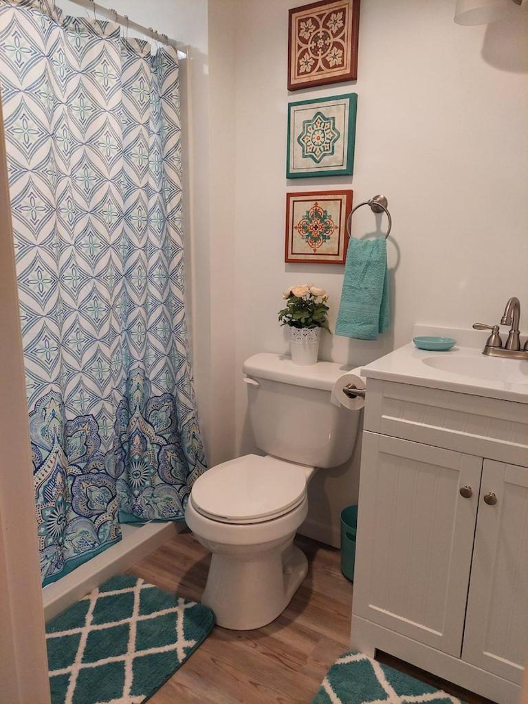 Bear Bluff- pet friendly home on the river!