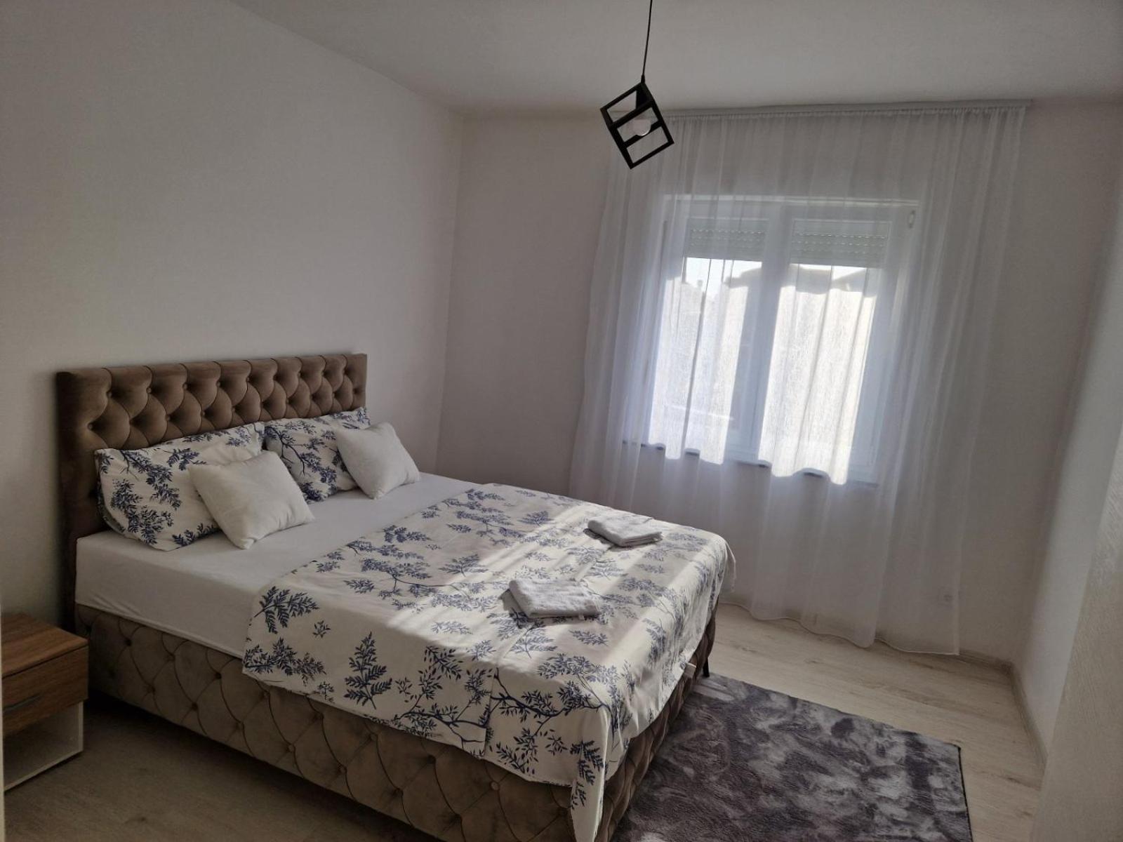 Apartman Platan