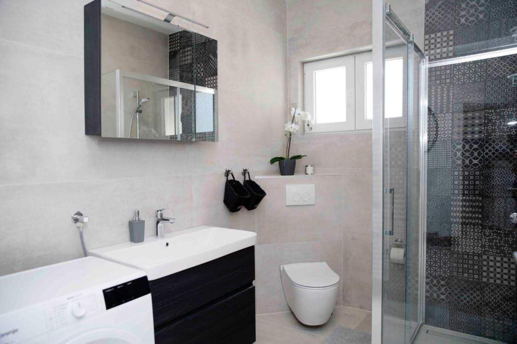 Premium Apartment Zara view 4