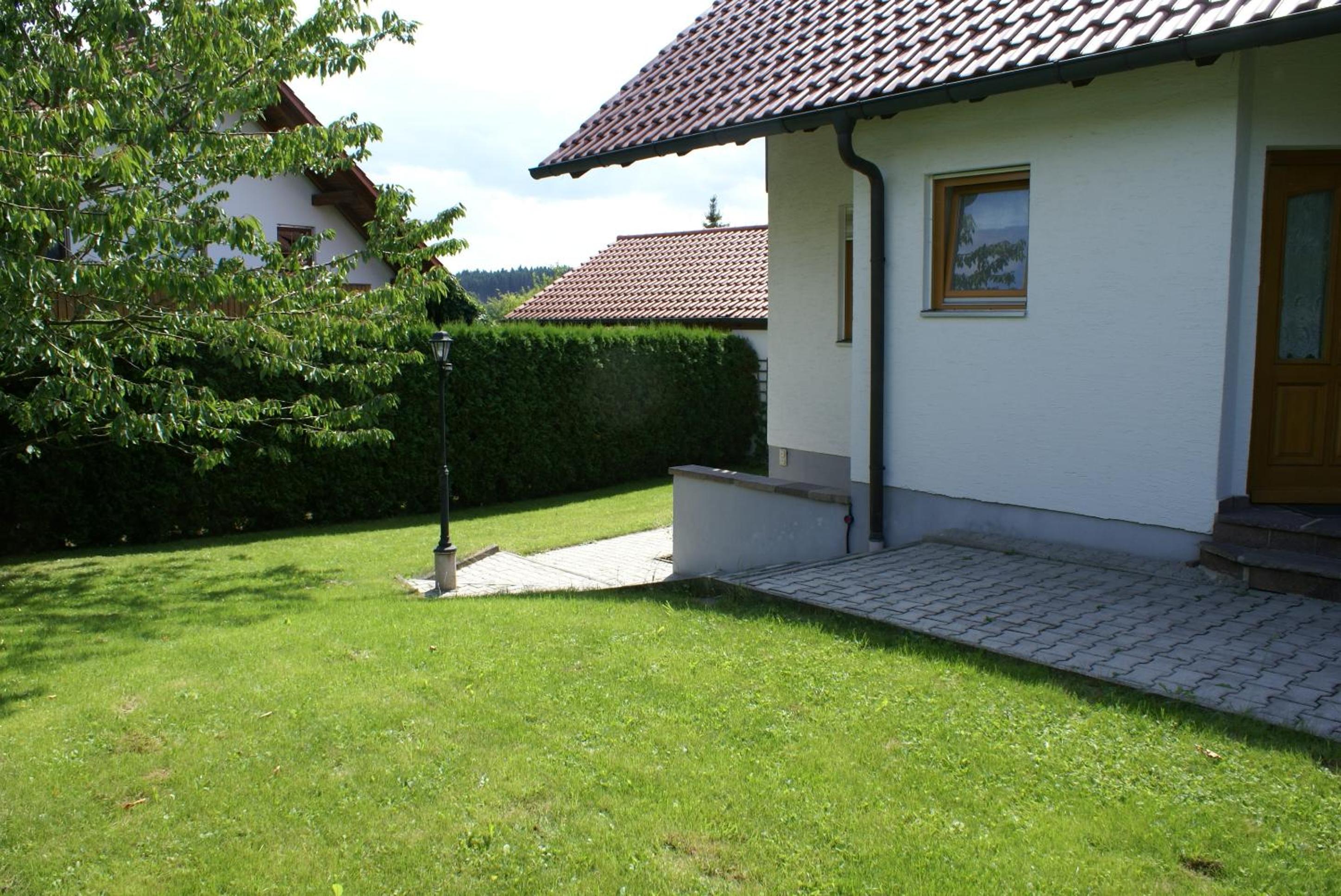 Unterkunft DHH mit 5 Zim view 4