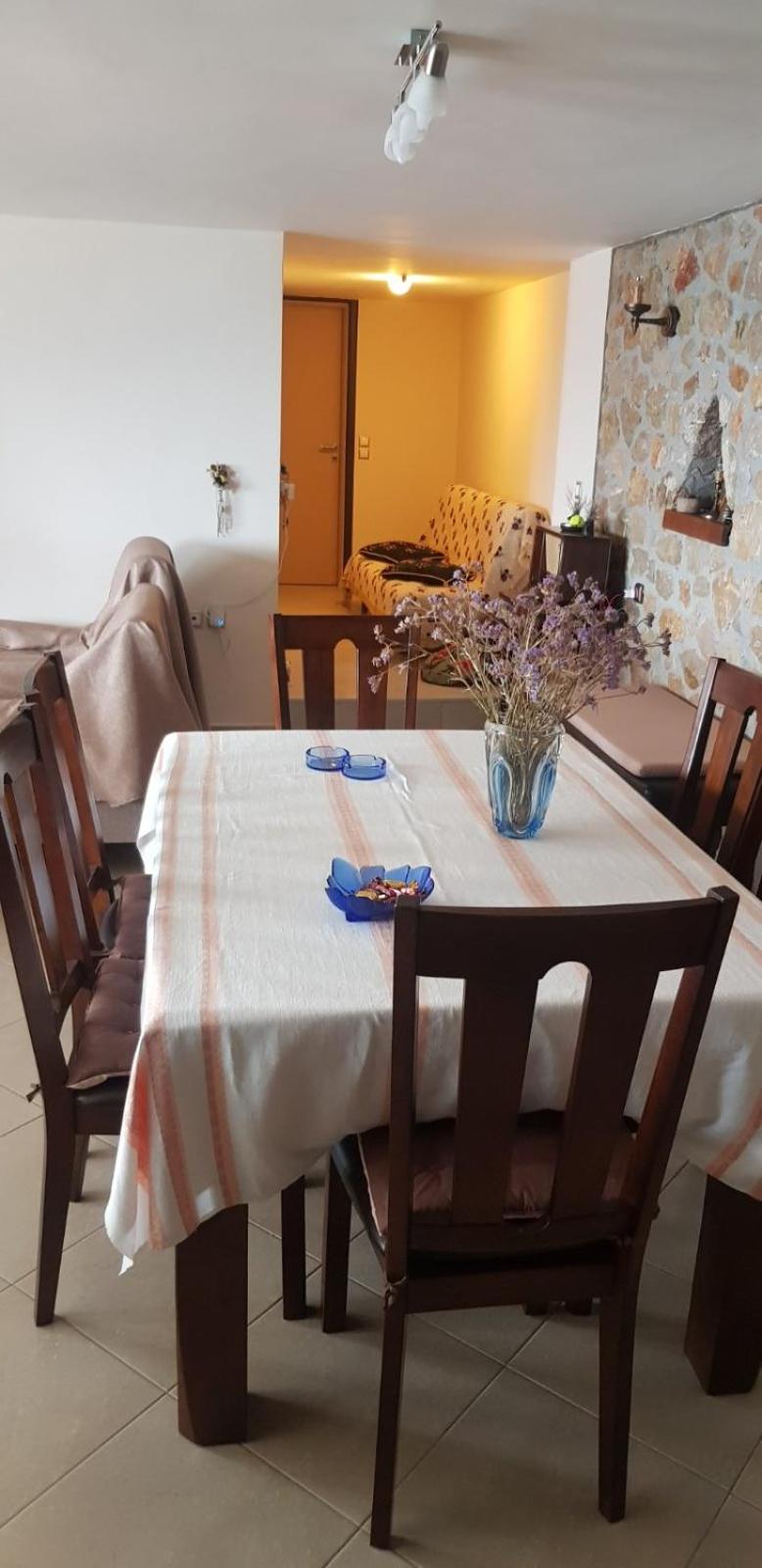 Sea View en Alikí — dining