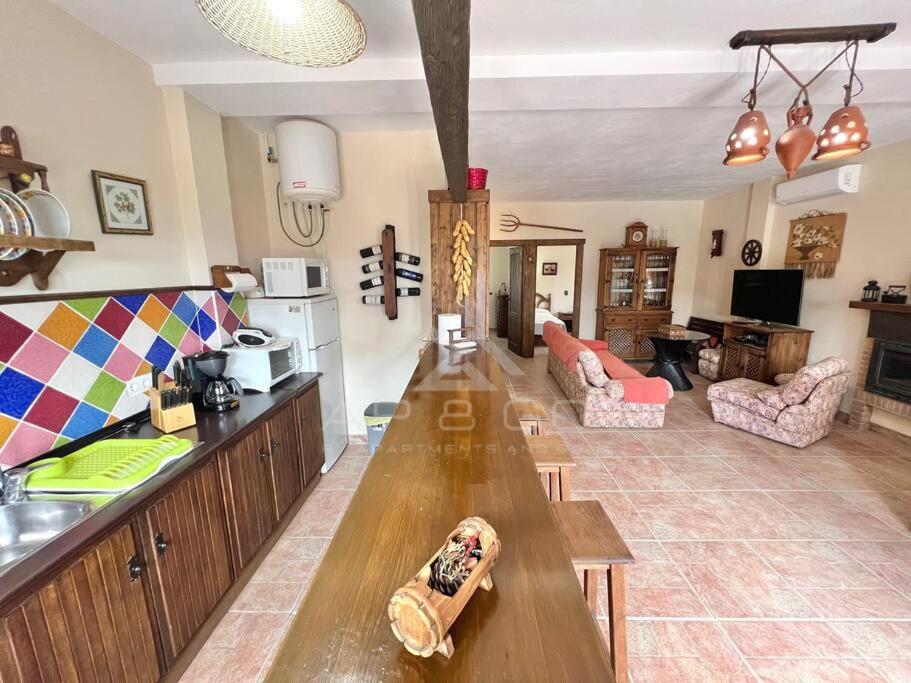 Villa private pool La Herradura