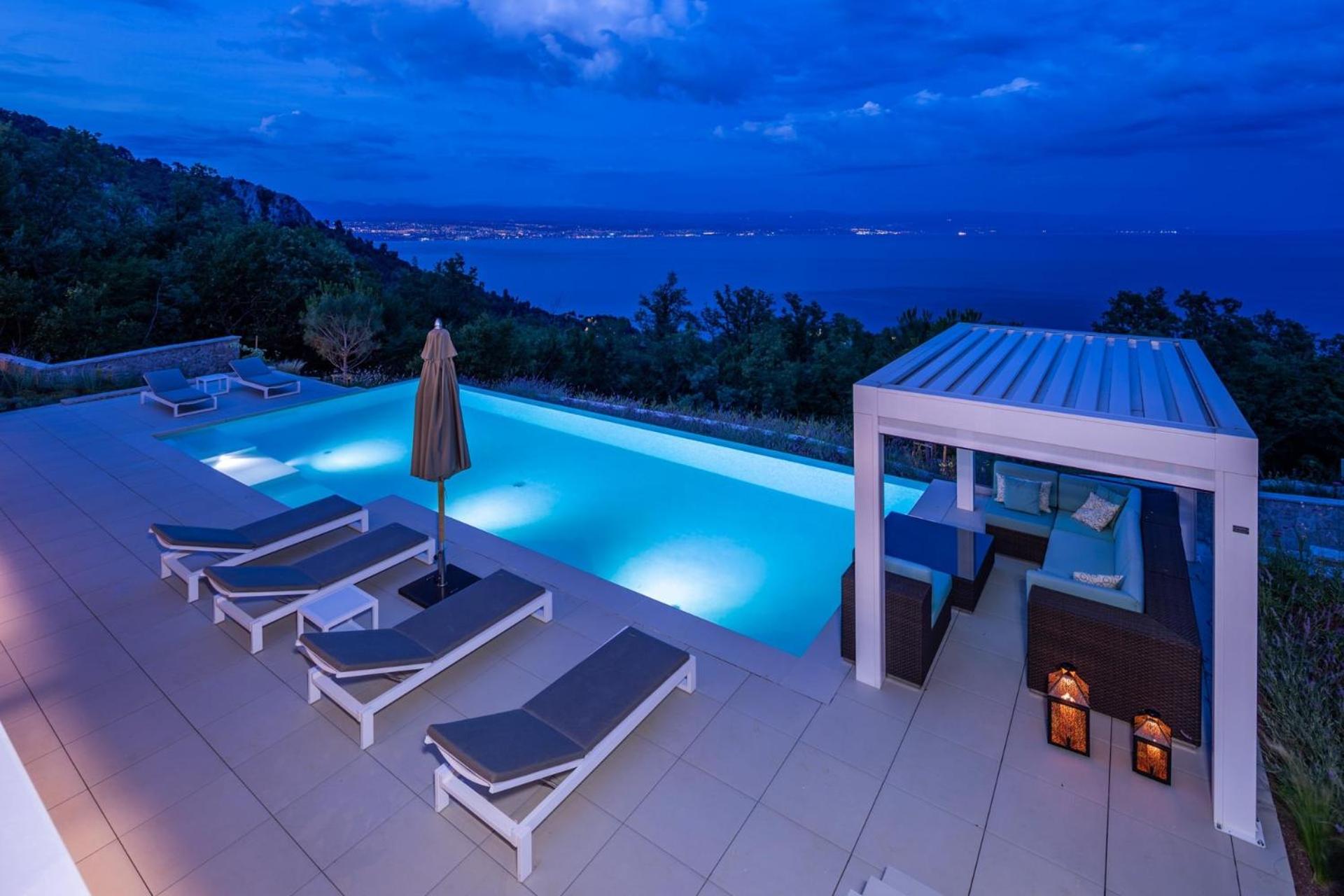 Stunning Kvarner Villa 5 Bedrooms Villa Aura Caesar Stunning Sea Views view 4
