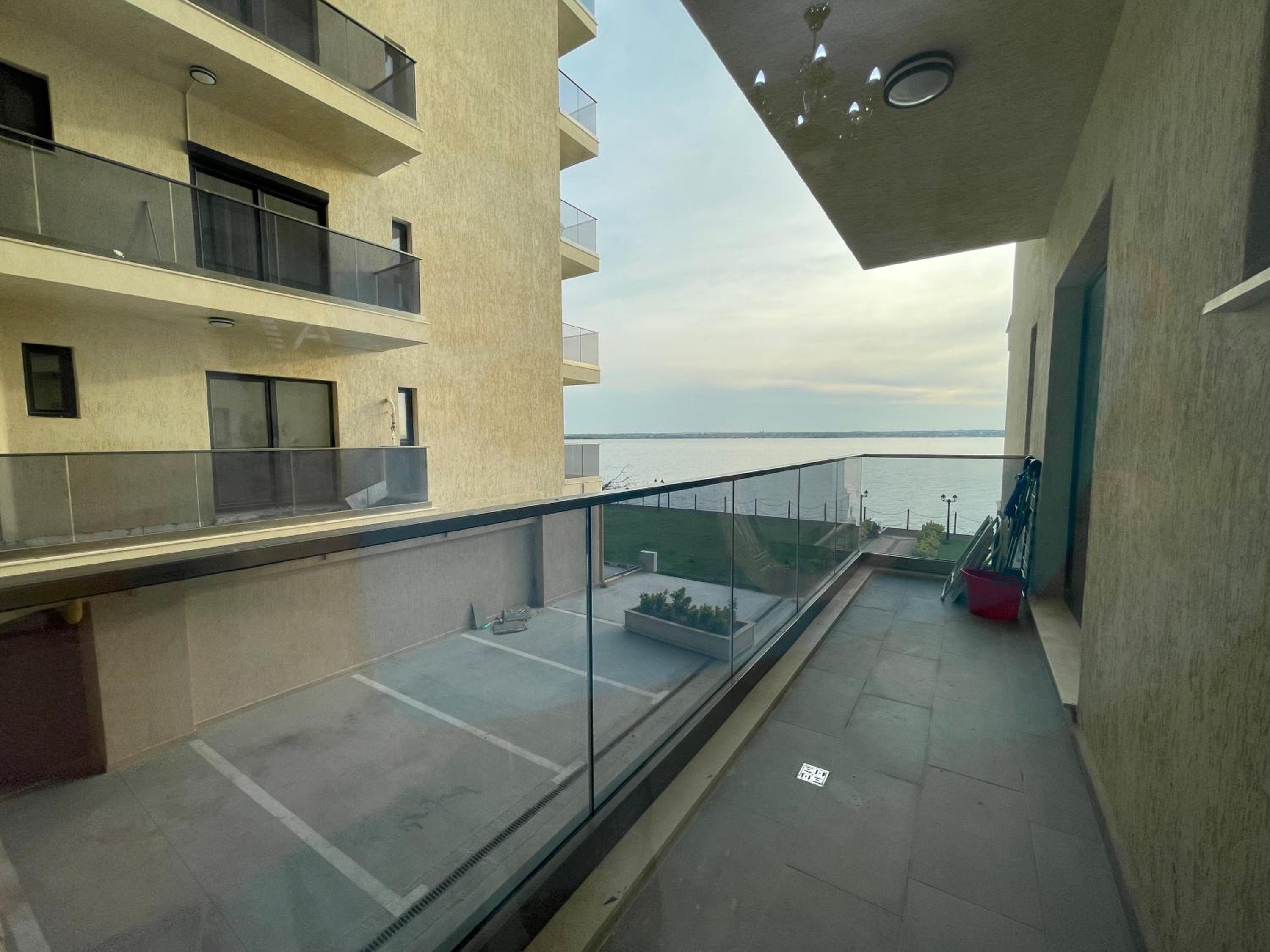 SOLID BARRELS LUXURY APARTMENTS