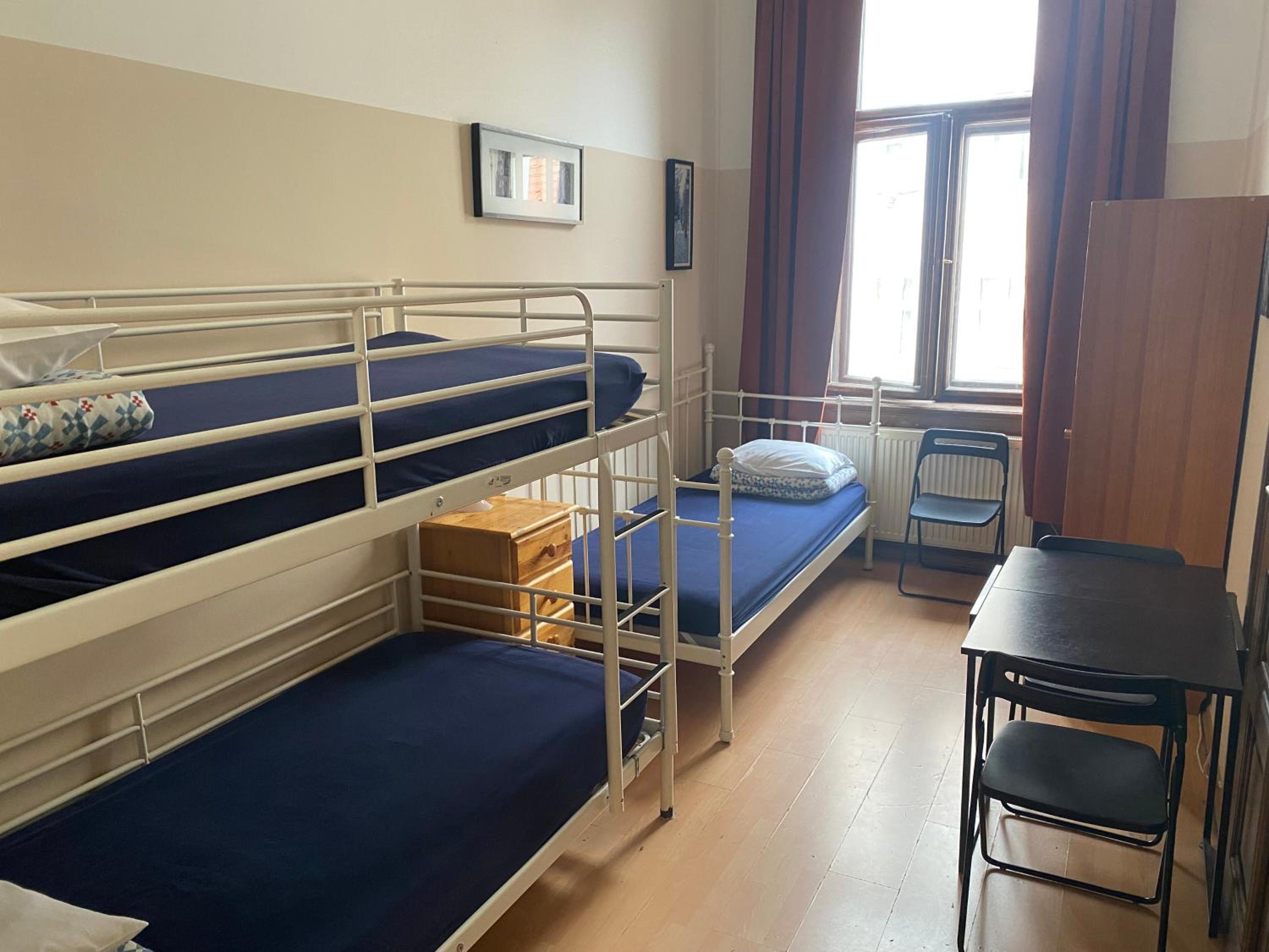 Hostel EMMA