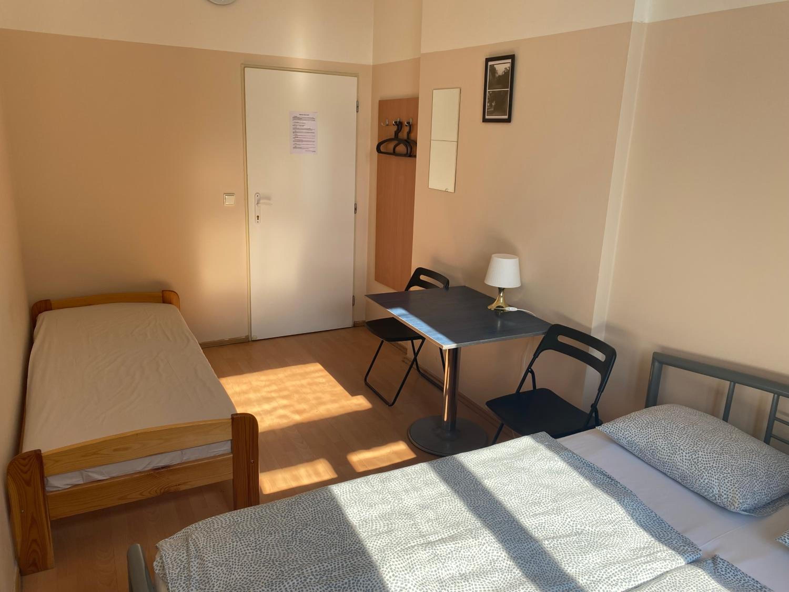 Hostel EMMA