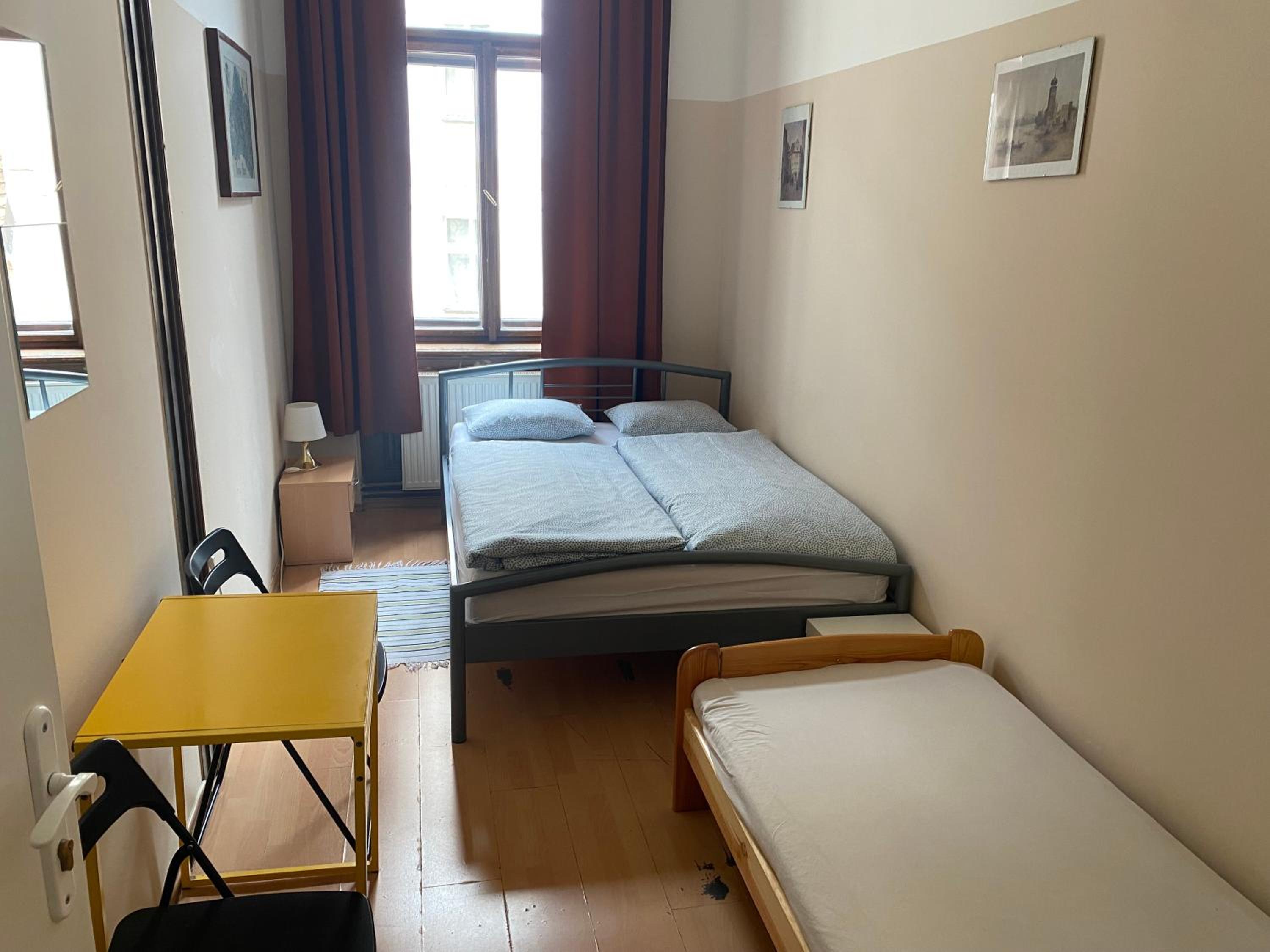Hostel EMMA