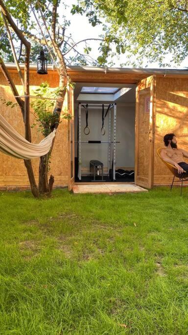 Superbe appartement avec jardin, sauna et jacuzzi