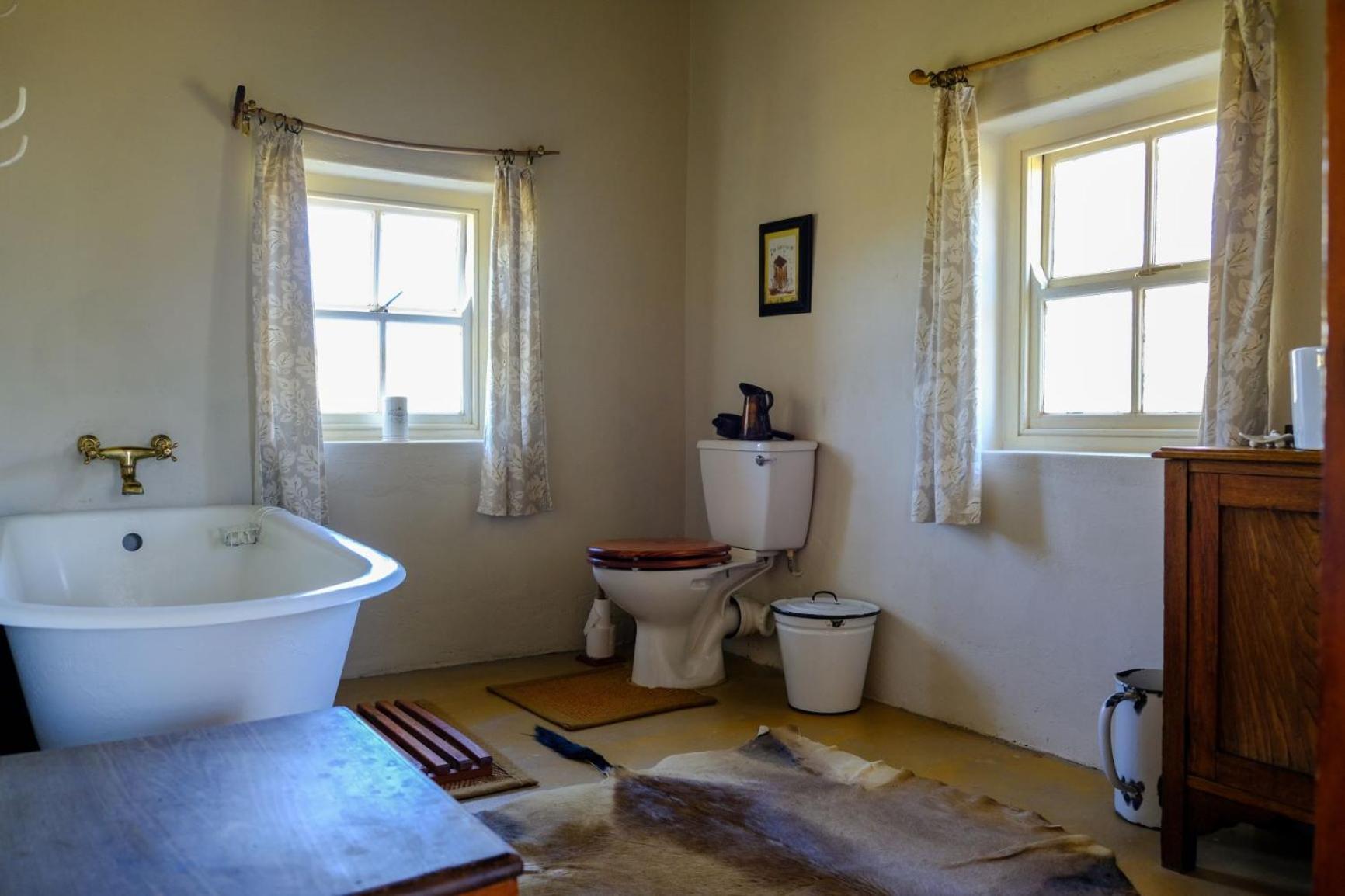 Skooltjie Cottage in the Tankwa Karoo view 2