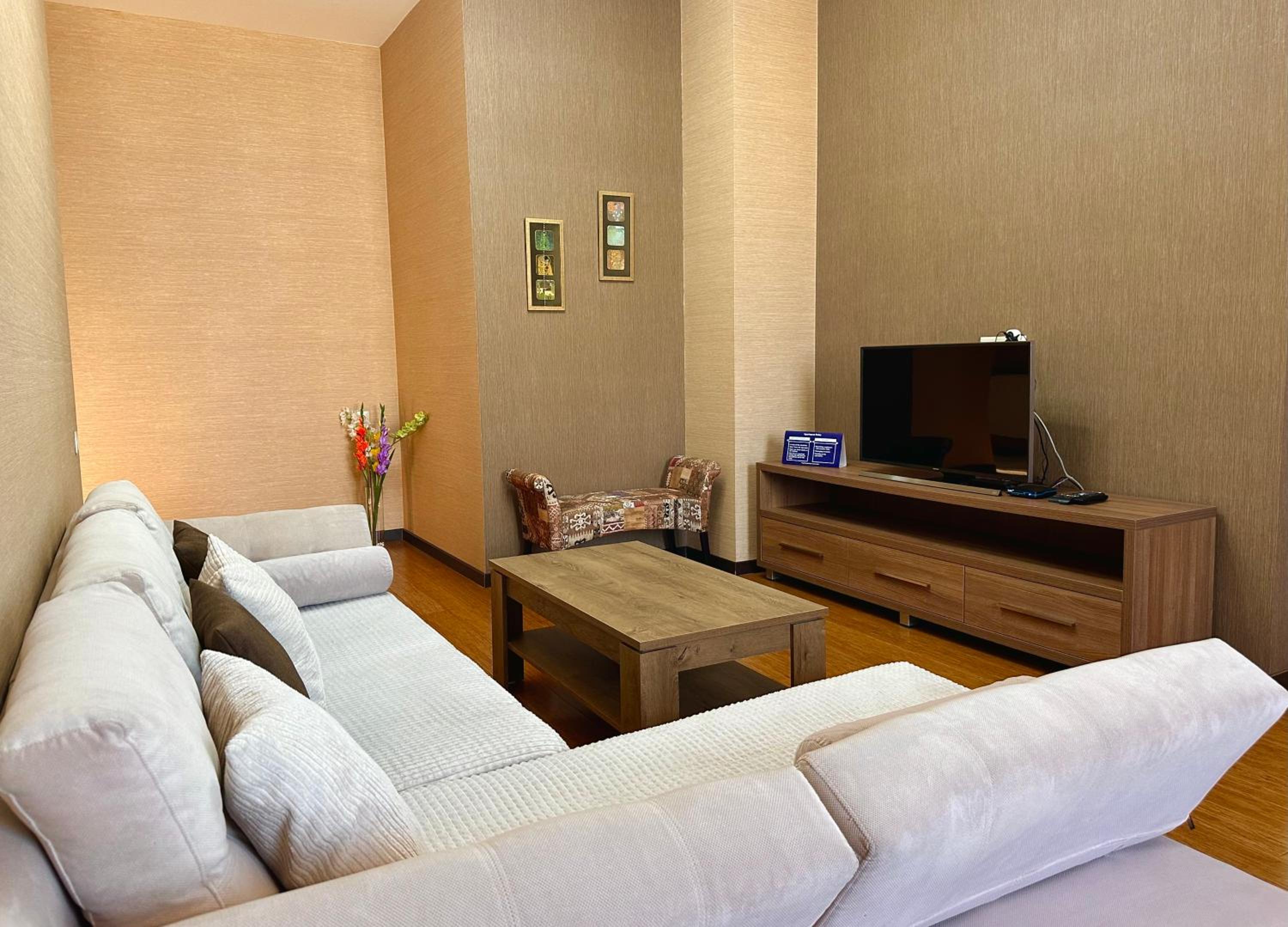Meridien Vake 2BR Apartment with Balcony Cityview view 2