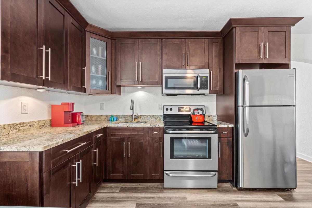 Park Shore Suites at Madeira Beach