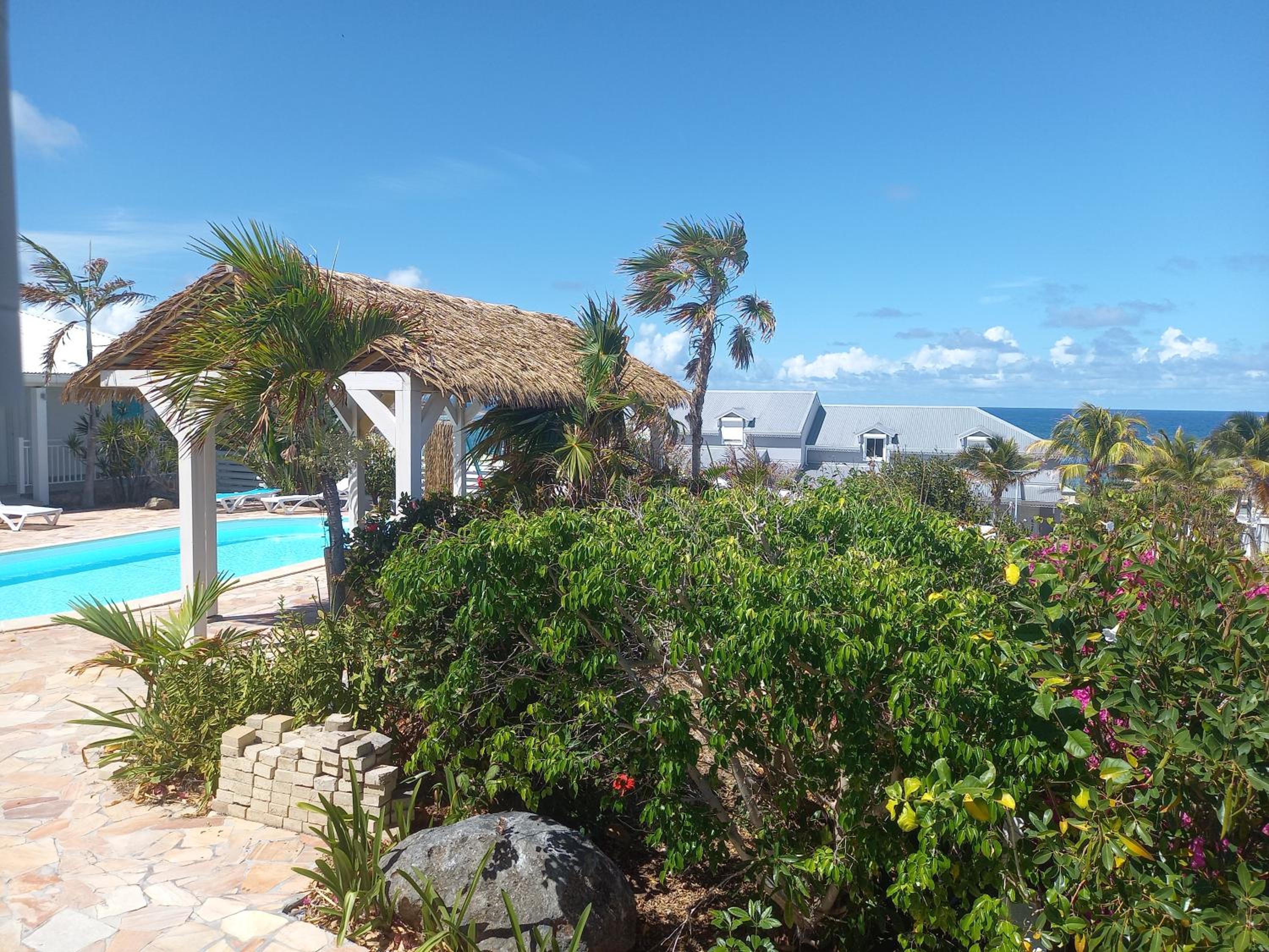 TIKO LODGE SXM