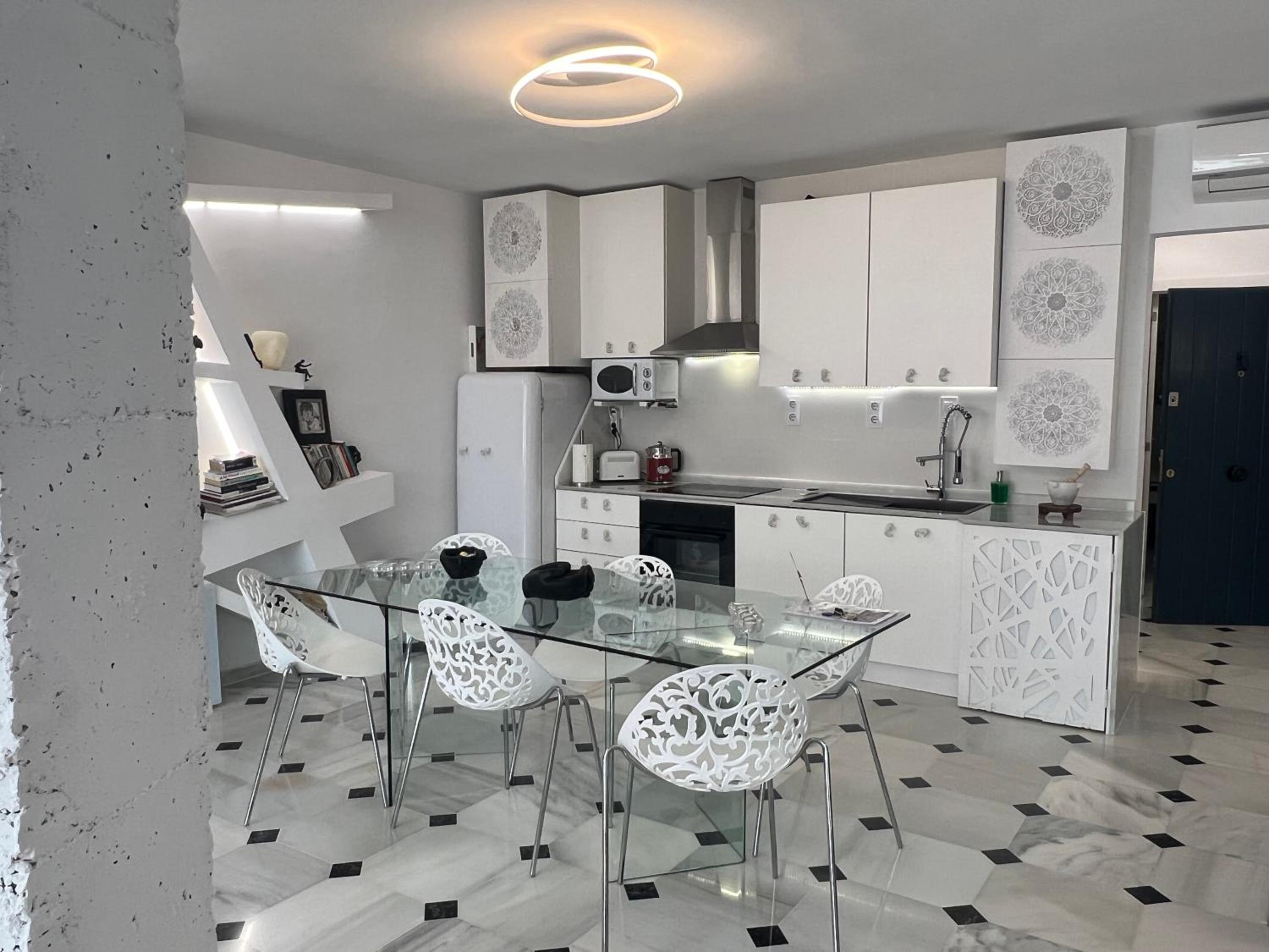 FASCINANTE Hogar en Cabo Pino en MARBELLA