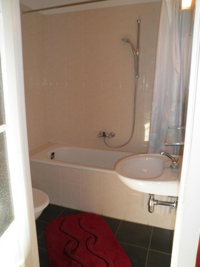 Photo 27