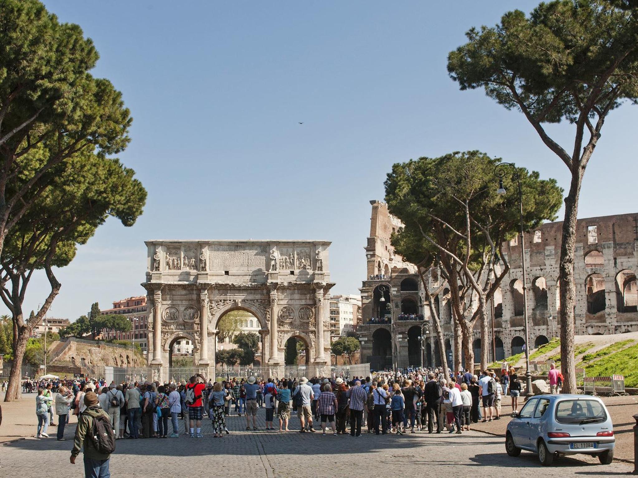 Coral flat Colosseo