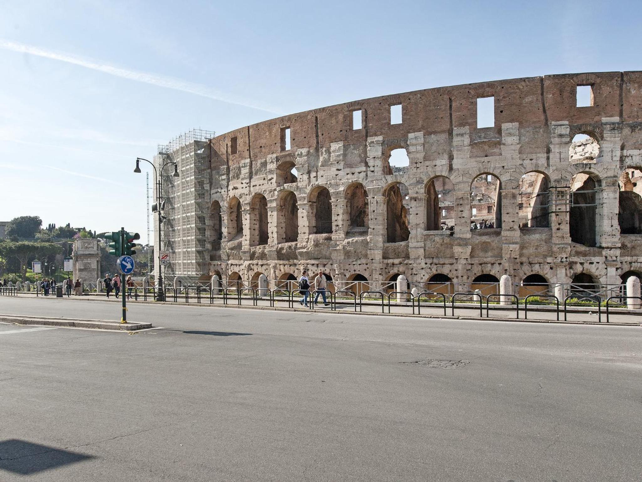 Coral flat Colosseo