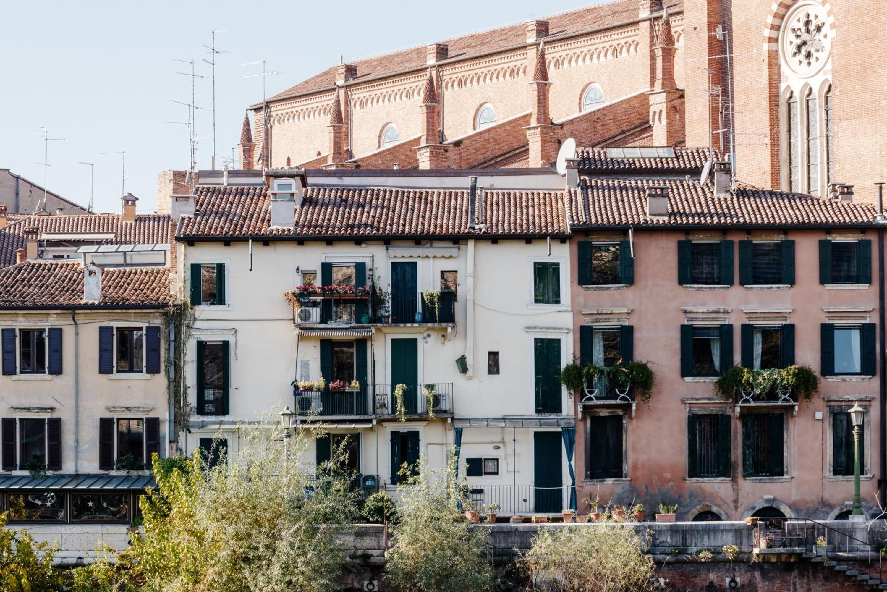 Ponte Postumio Home