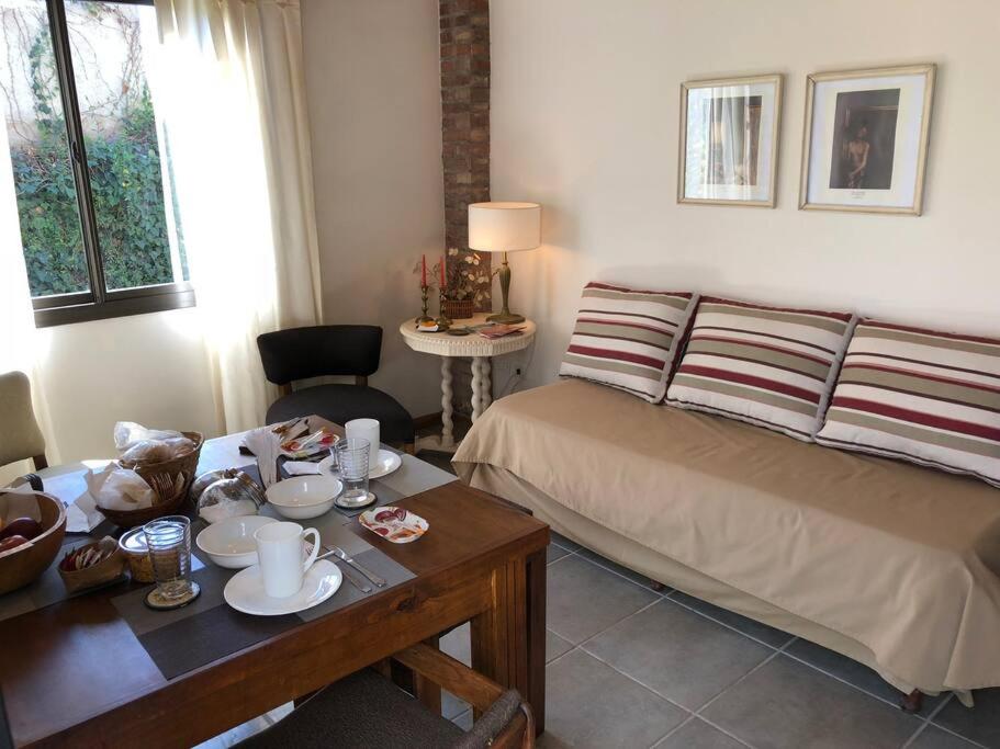 Stunning modern apartment in gated community