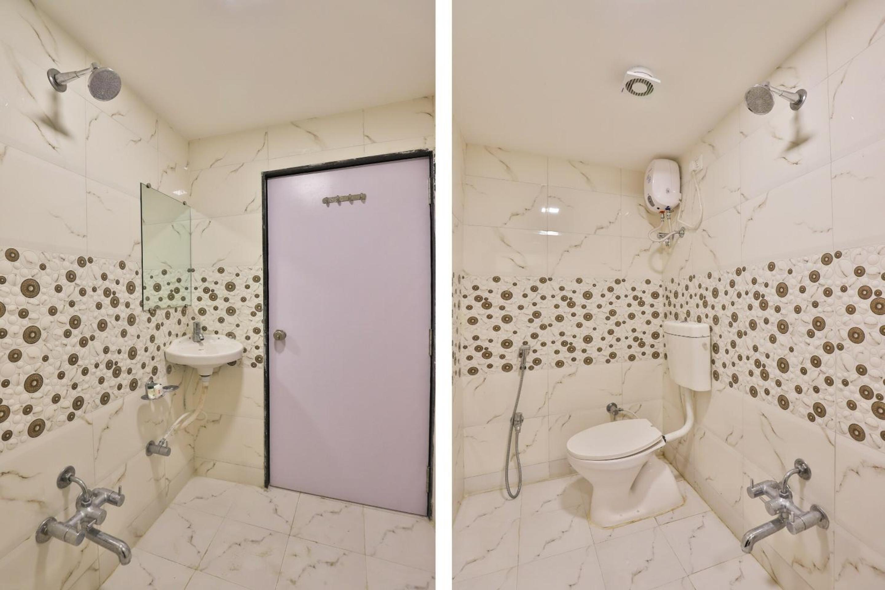OYO Hotel Raadhe