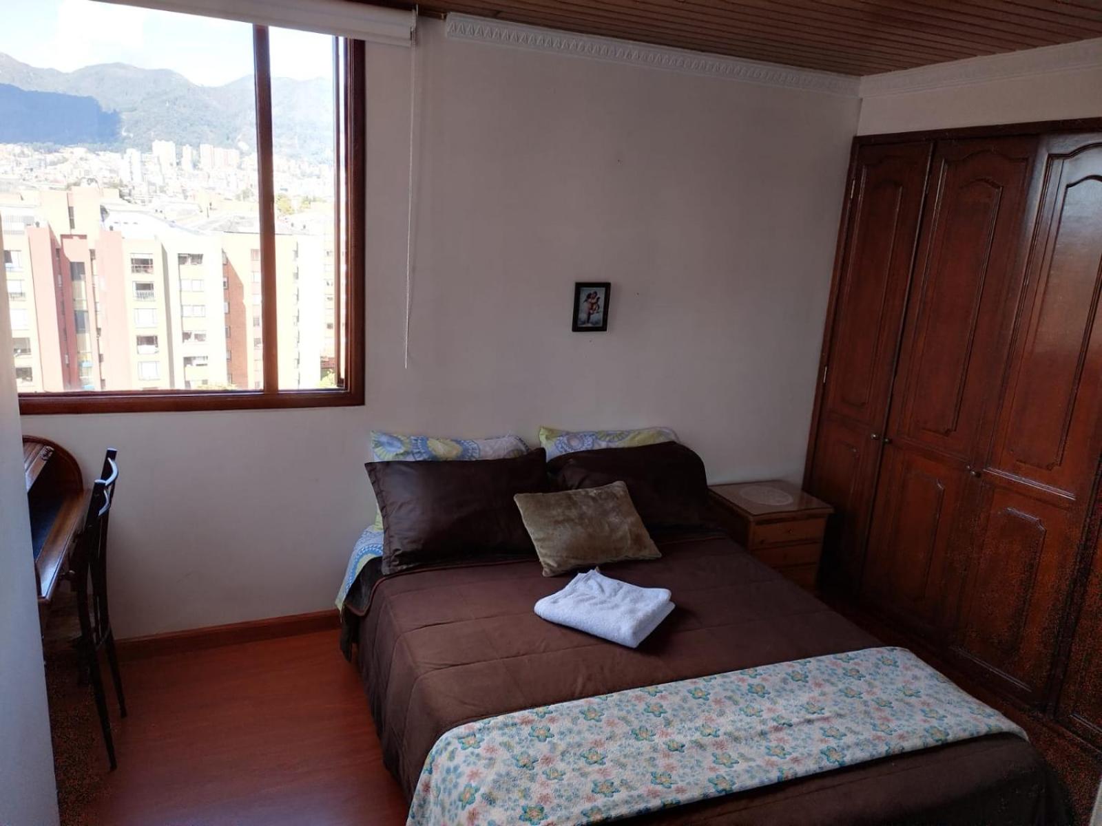 Elias Di Caprio - Habitaciones -
