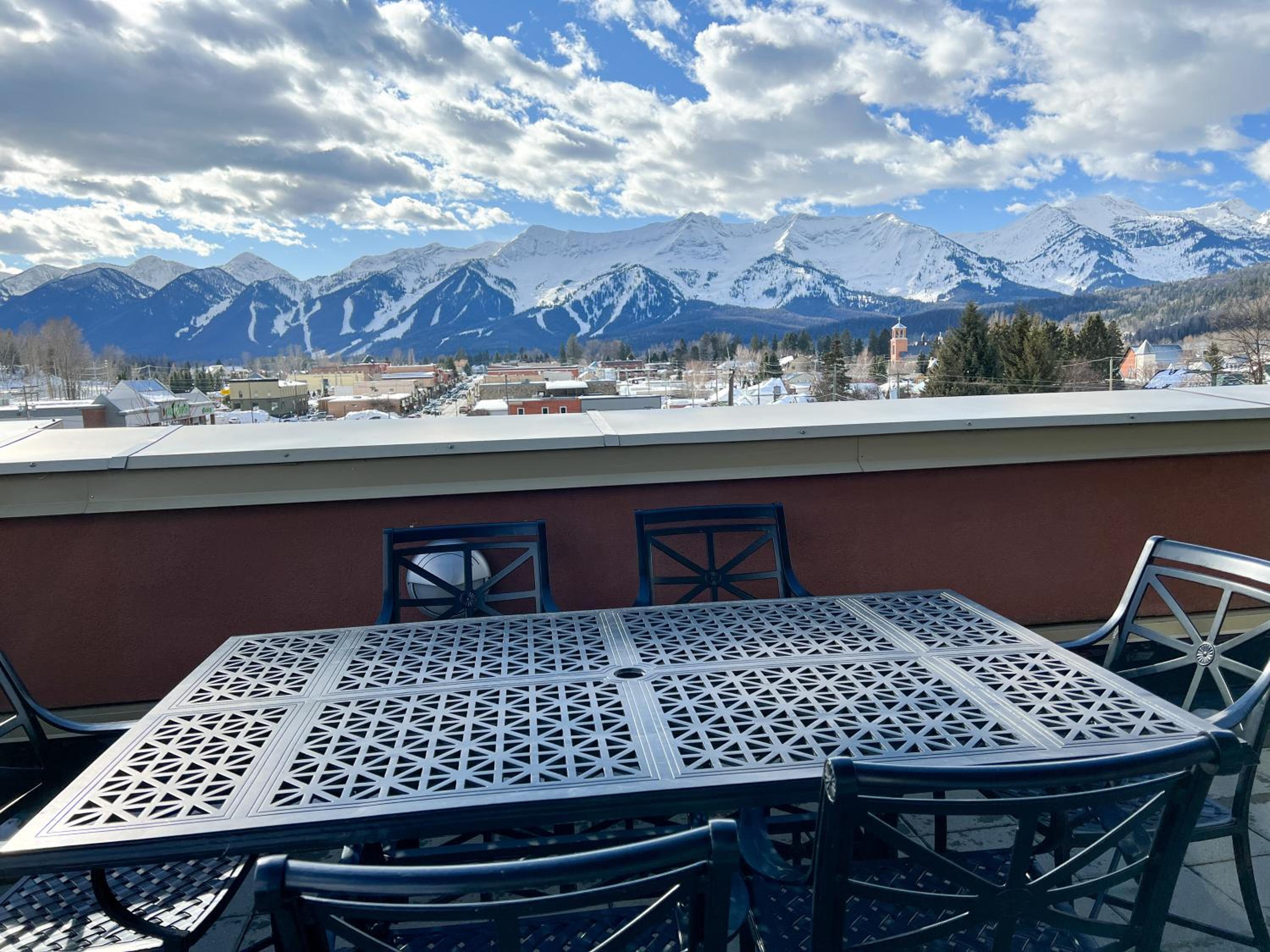 Luxurious 901 Condos by Fernie Central Reservations