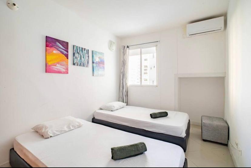 Apartamento lujoso a un minuto de la playa del laguito, la mejor playa de Cartagena de Indias