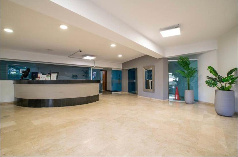 Apartamento lujoso a un minuto de la playa del laguito, la mejor playa de Cartagena de Indias
