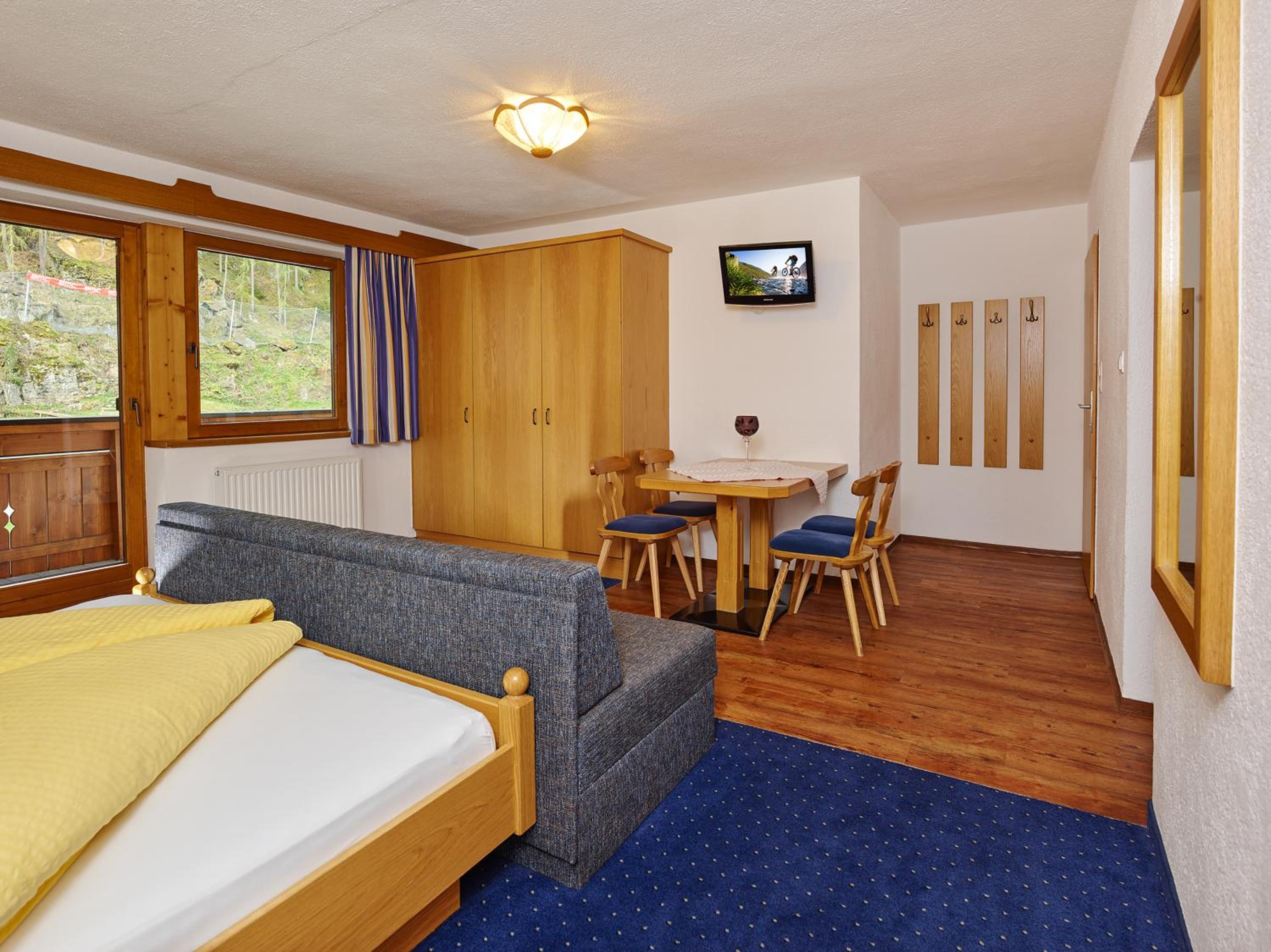 Haus Anton Sölden - Apartments & Zimmer
