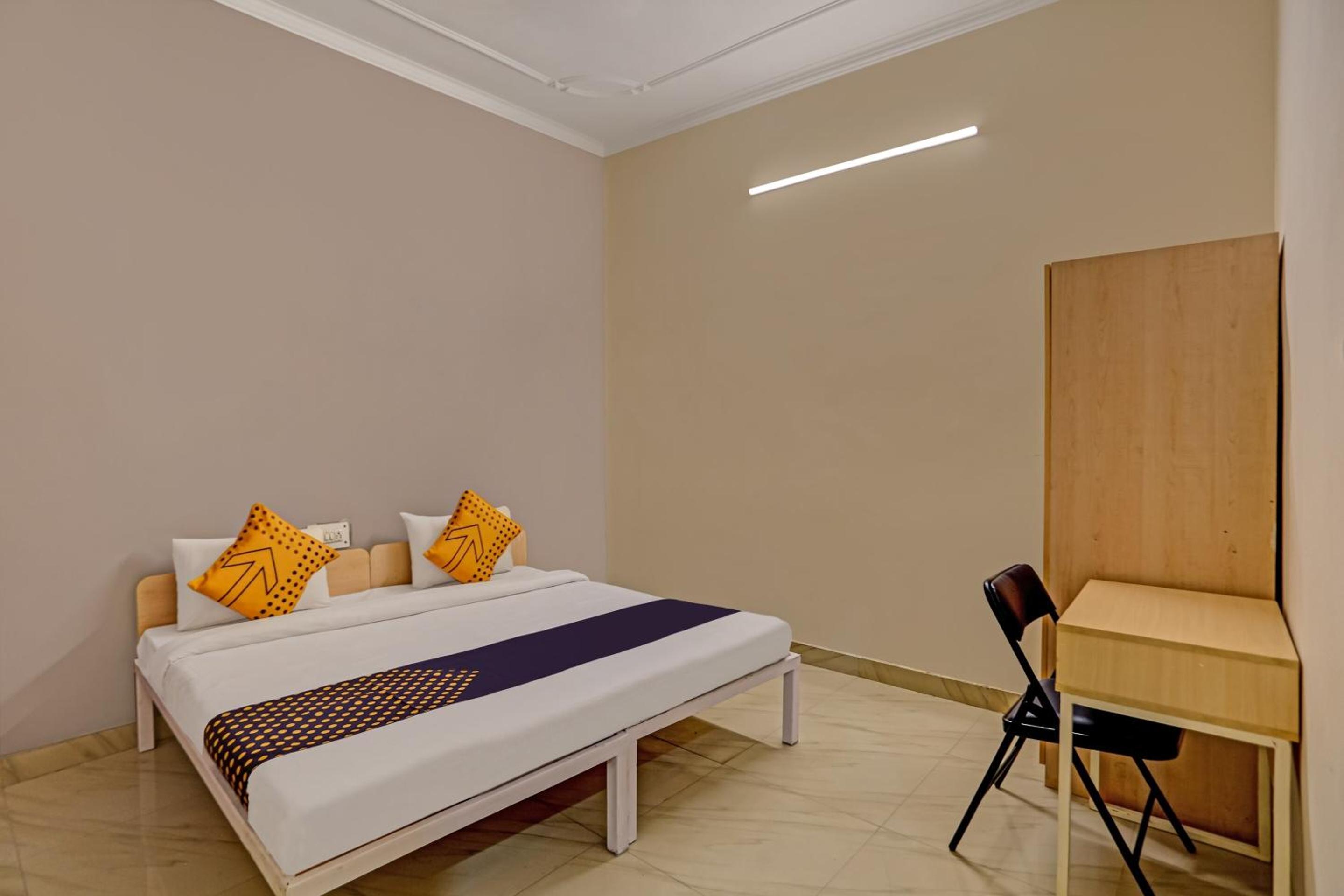 SPOT ON Hotel Grand Blue view 5