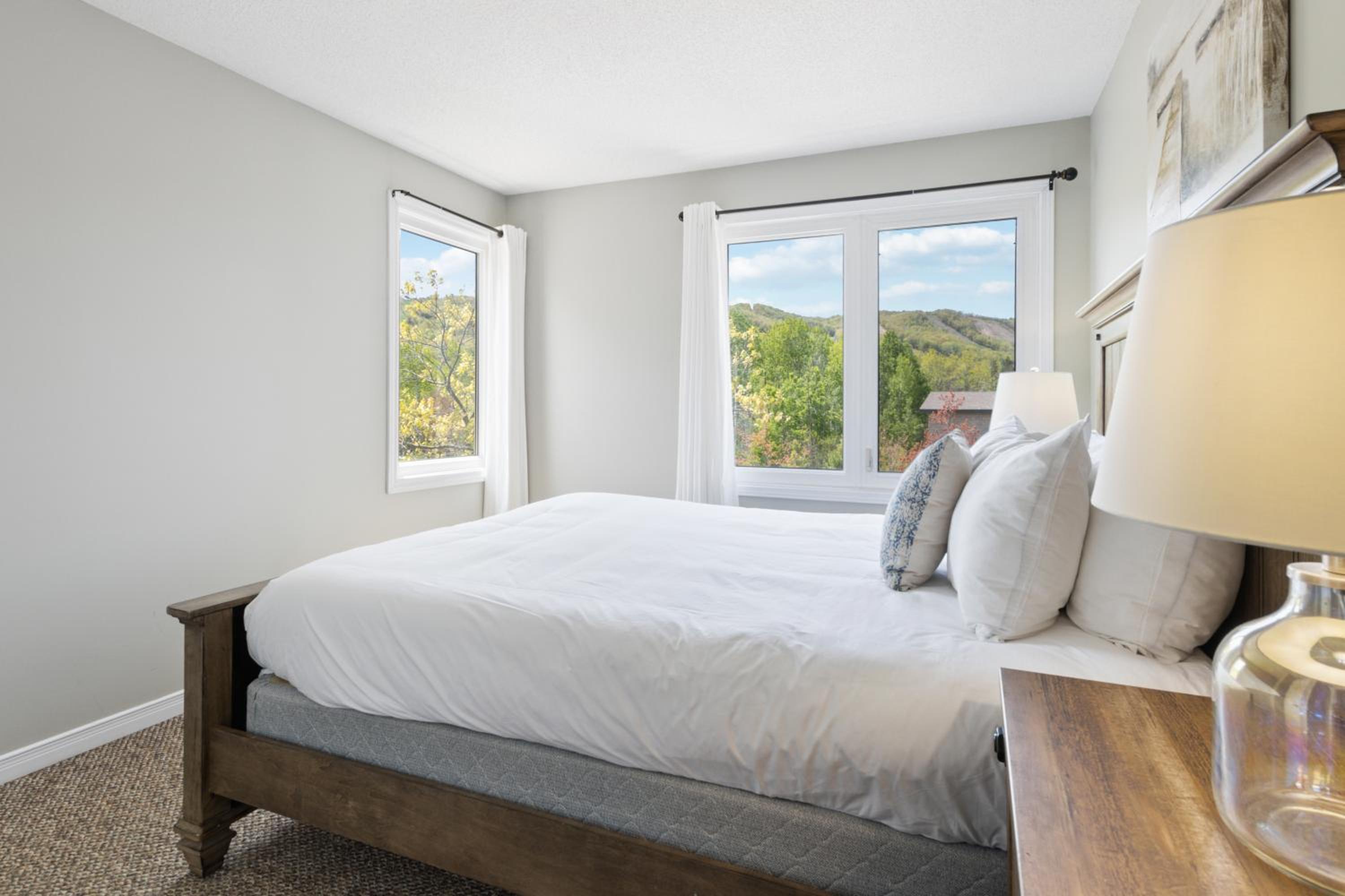 Mountain View Wintergreen Home 84140