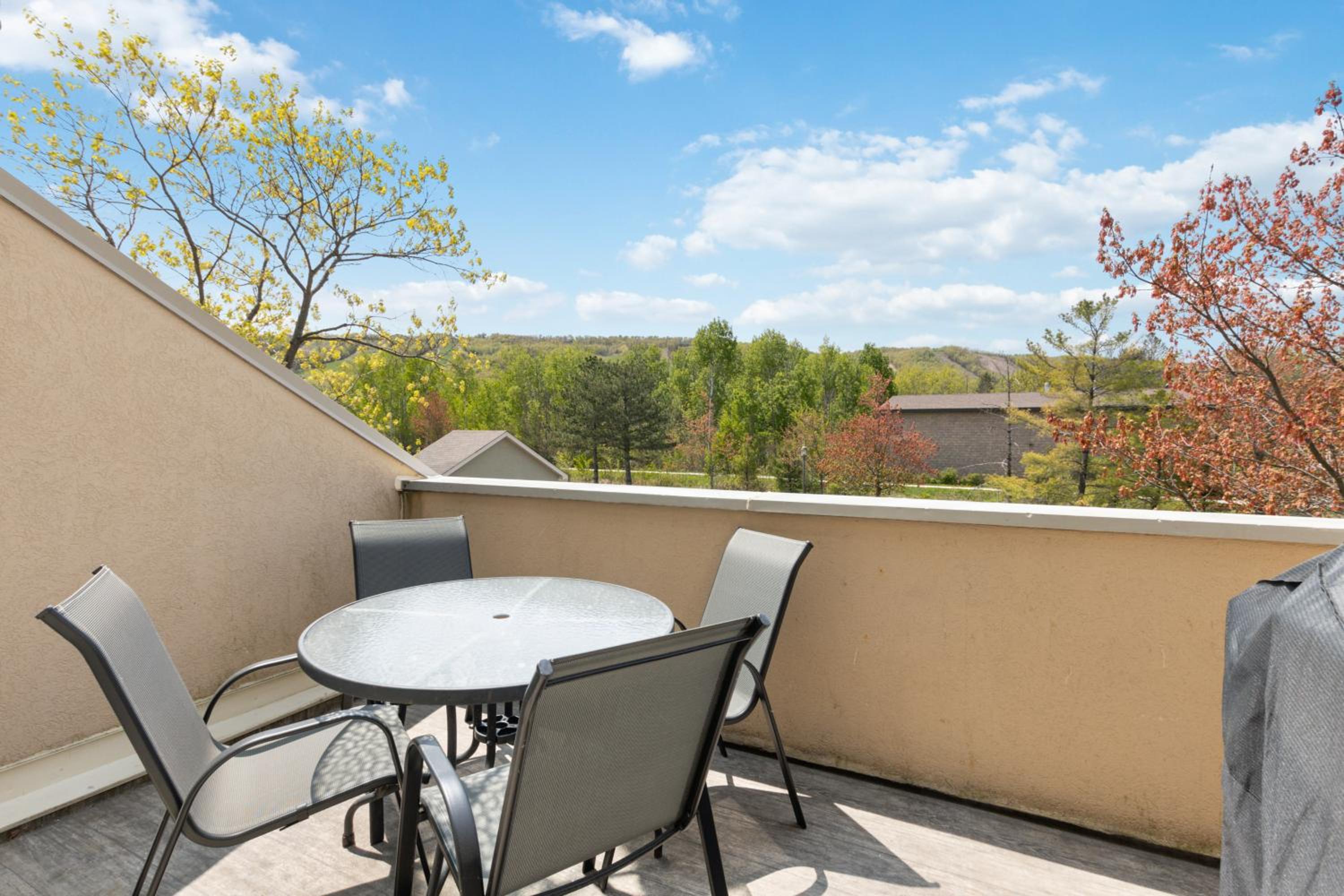 Mountain View Wintergreen Home 84140