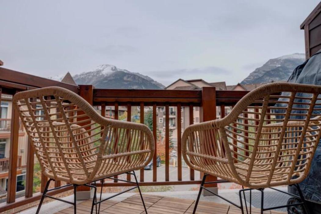 Hotel Luxury Mountain View Studio In Canmore