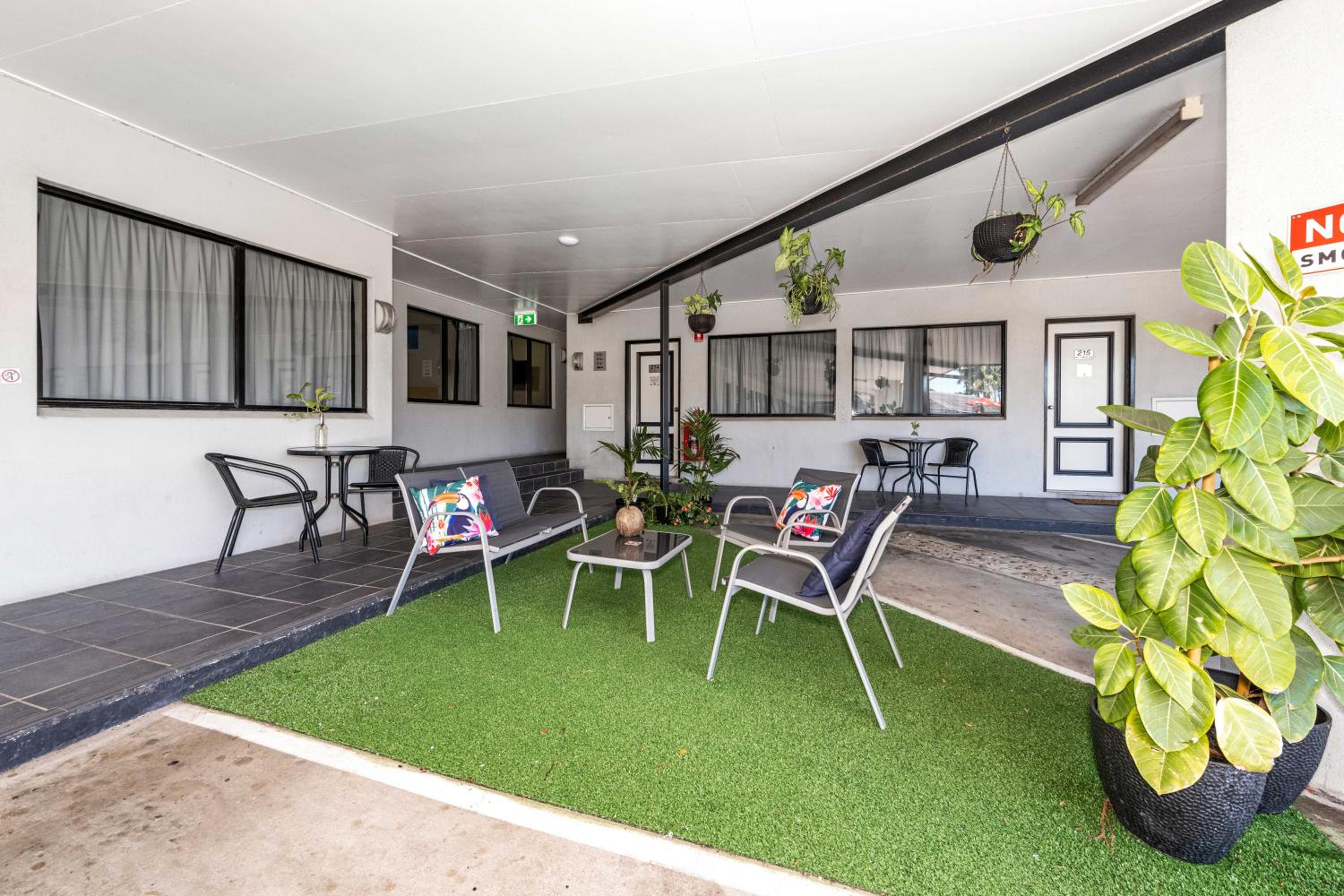 Alara Motor Inn