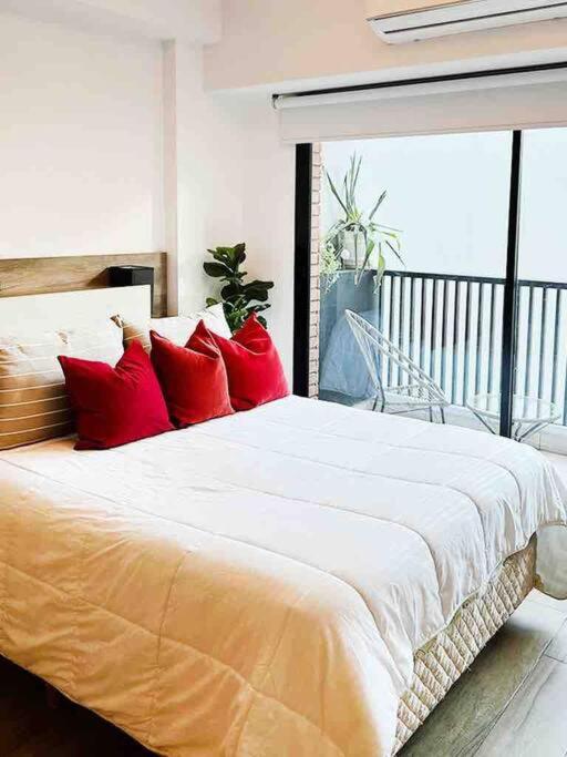 Estudio en Palermo con balcon y edificio con amenities