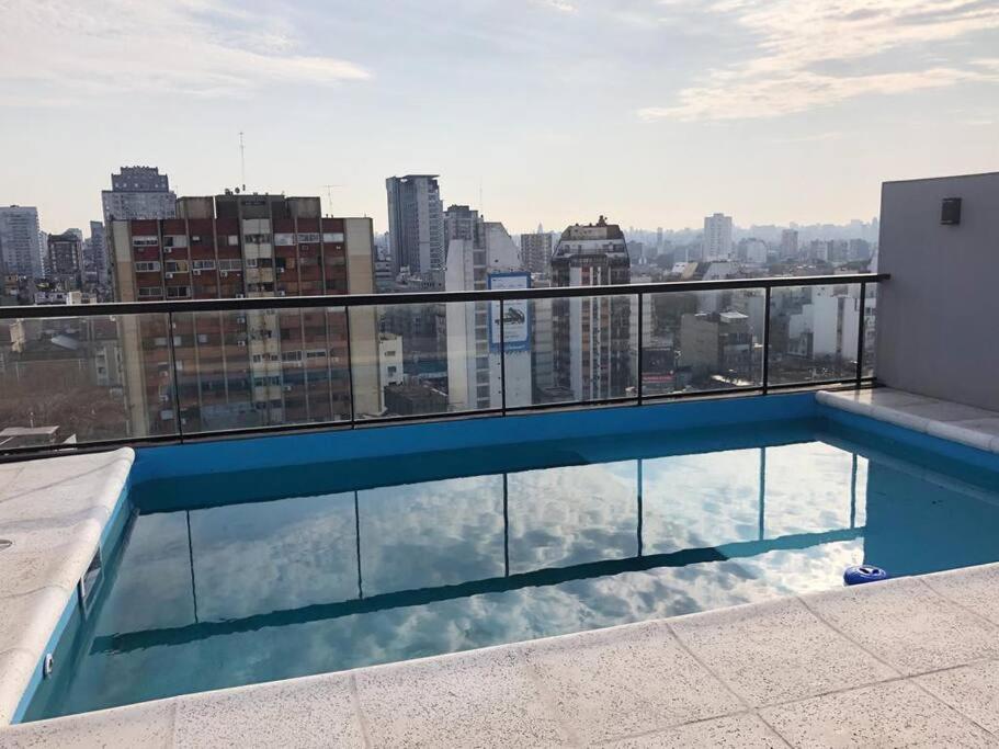 Estudio en Palermo con balcon y edificio con amenities