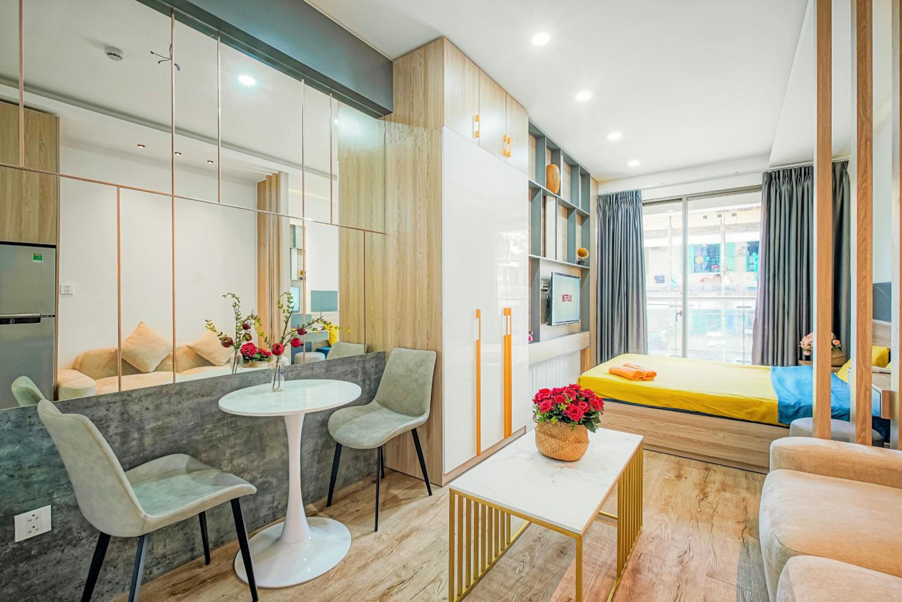 SOJO Lumiere Aparts - Terra Royal, Luxury and Central Spot